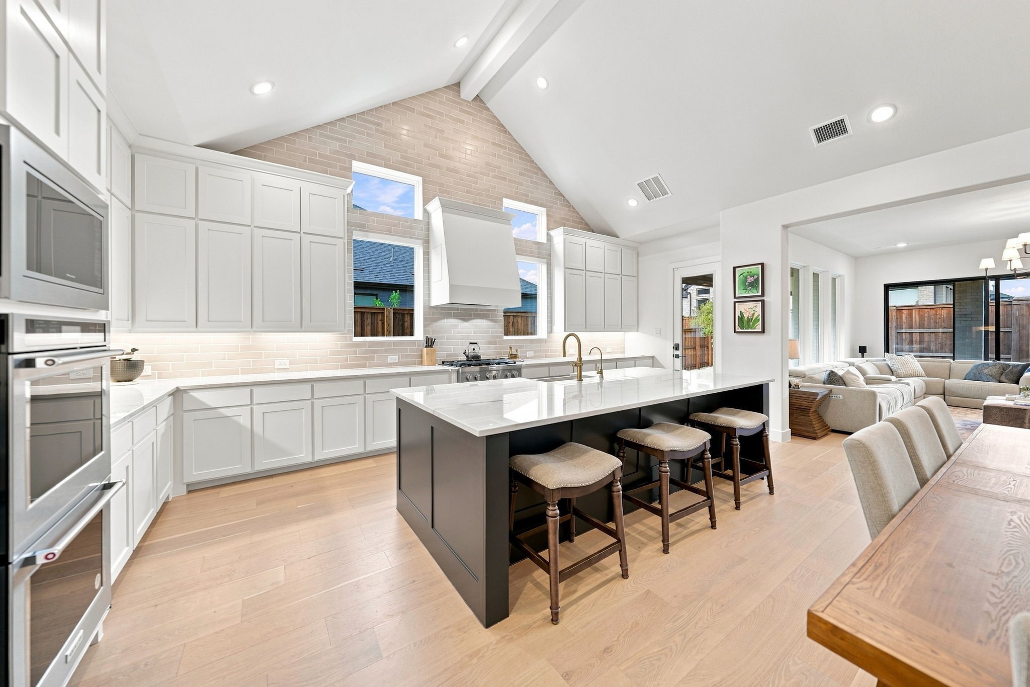 230 Pearland Drive