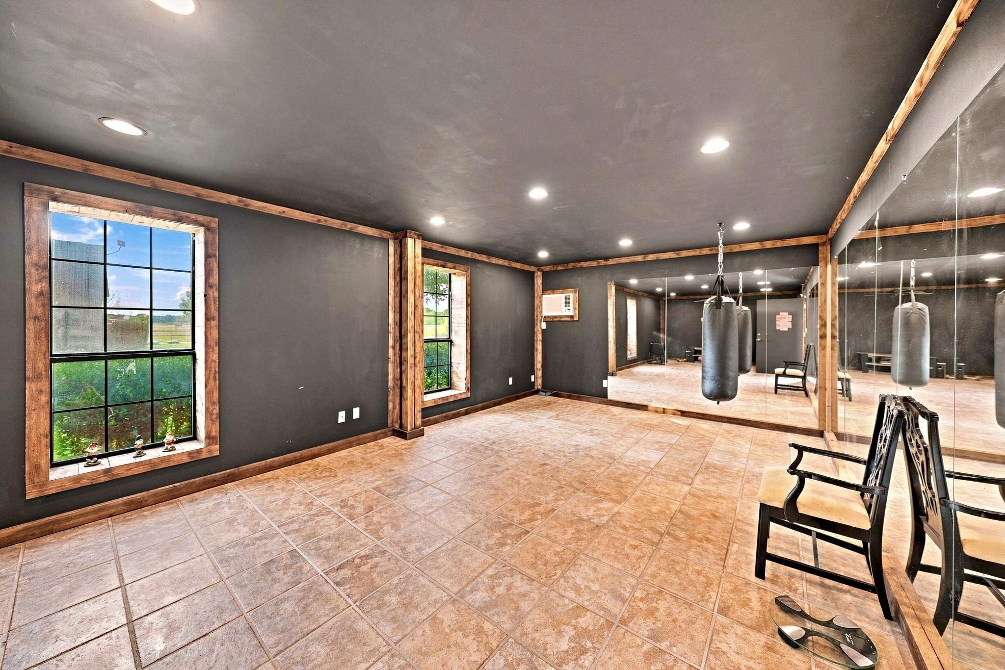 8129 County Road 2419
