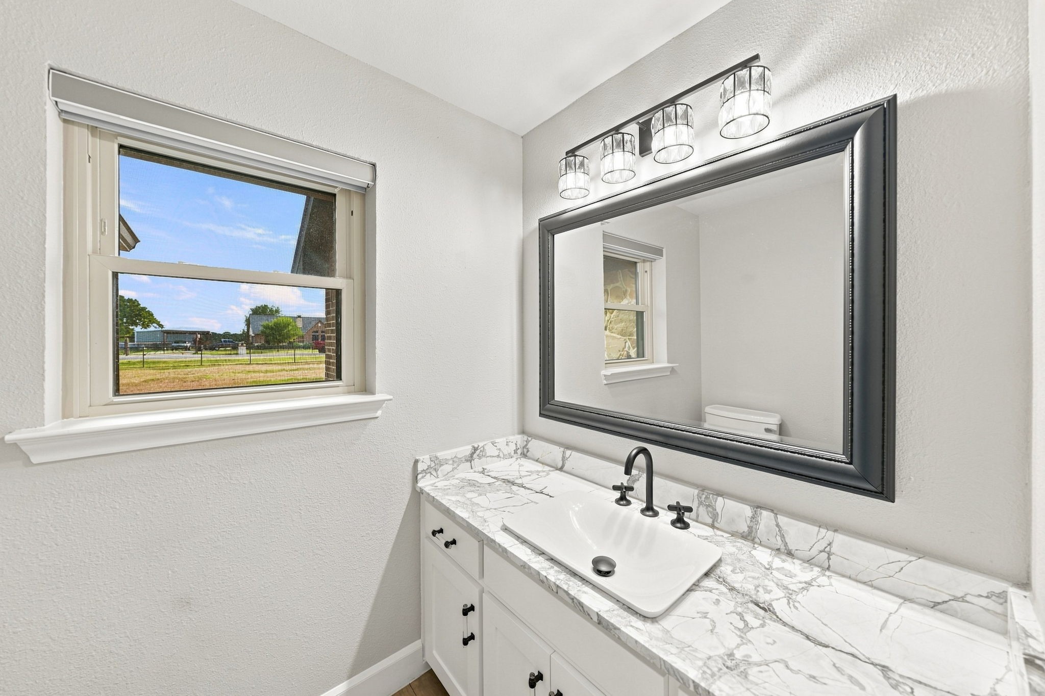 8129 County Road 2419