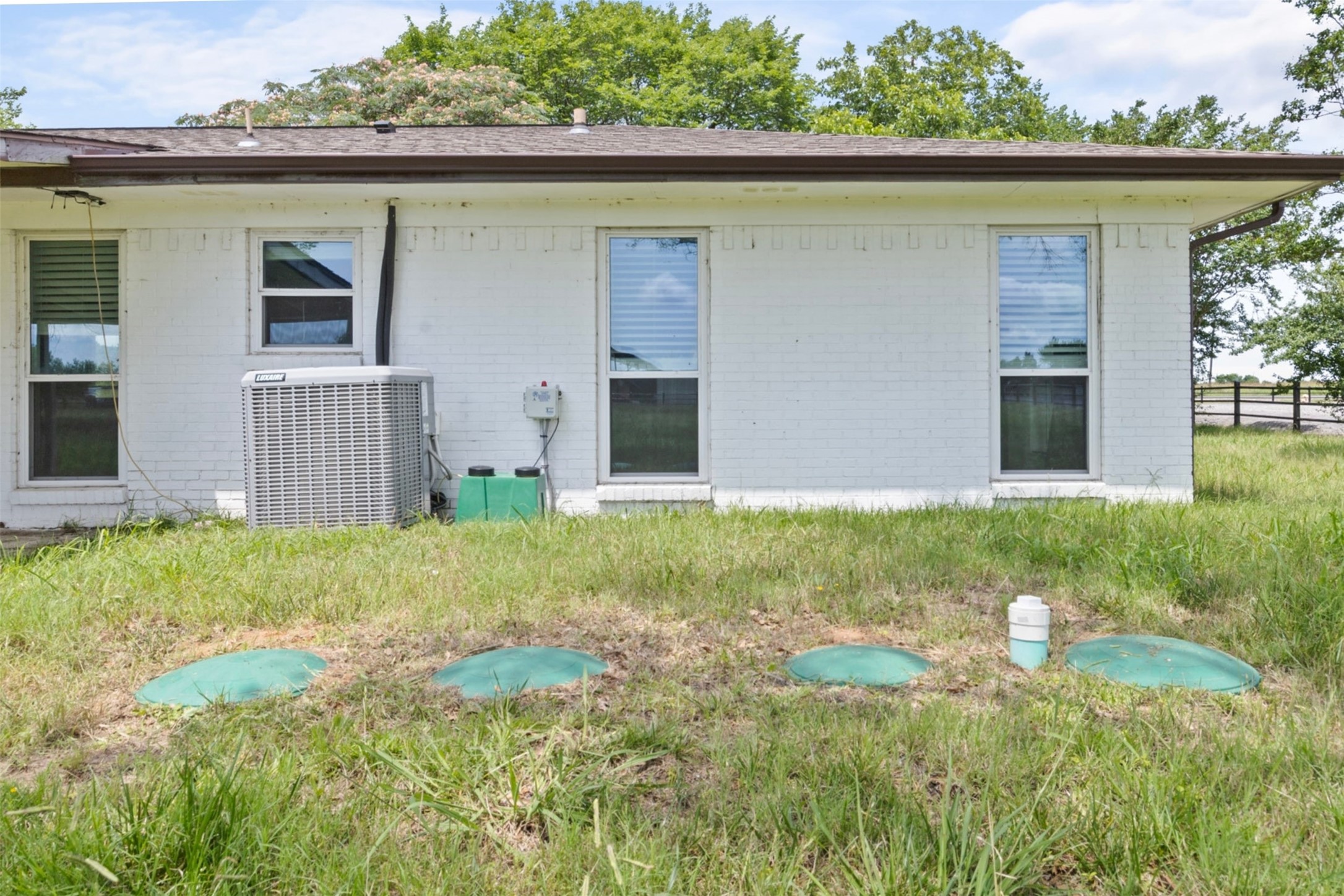 5772 N State Highway 78