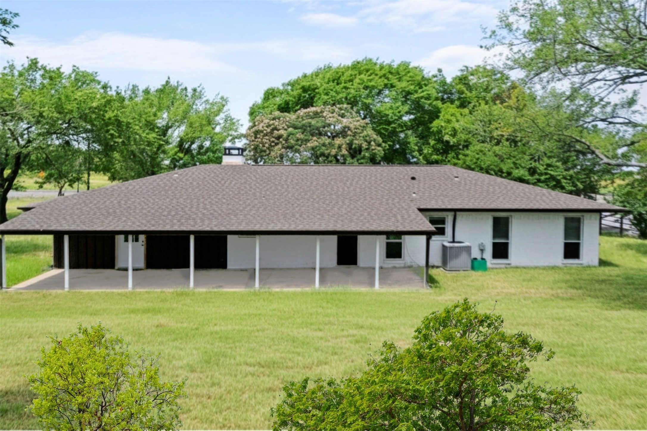 5772 N State Highway 78