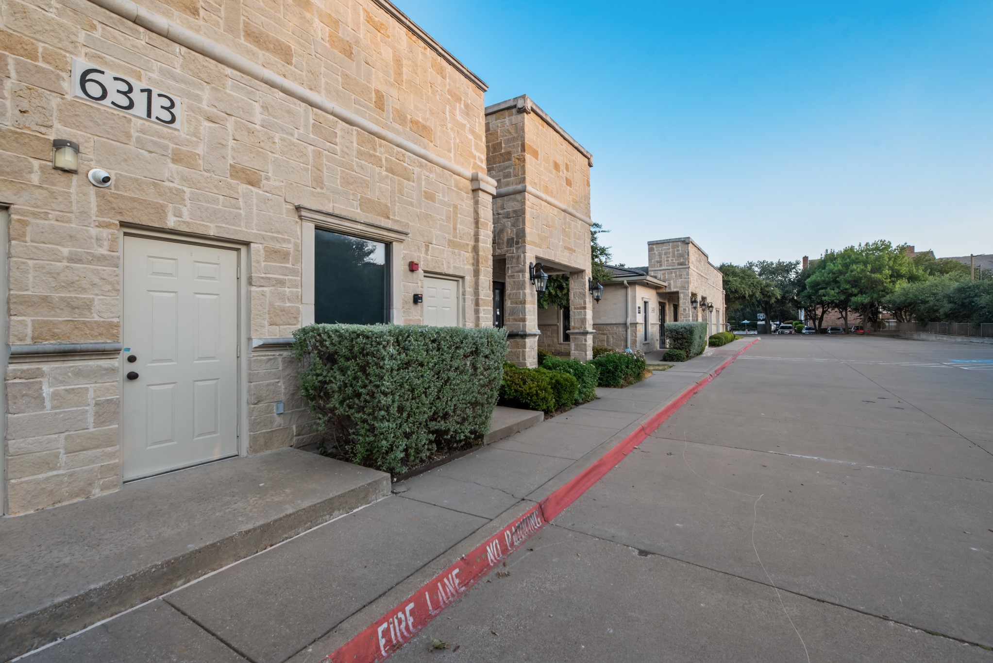 6313 Preston Road 200