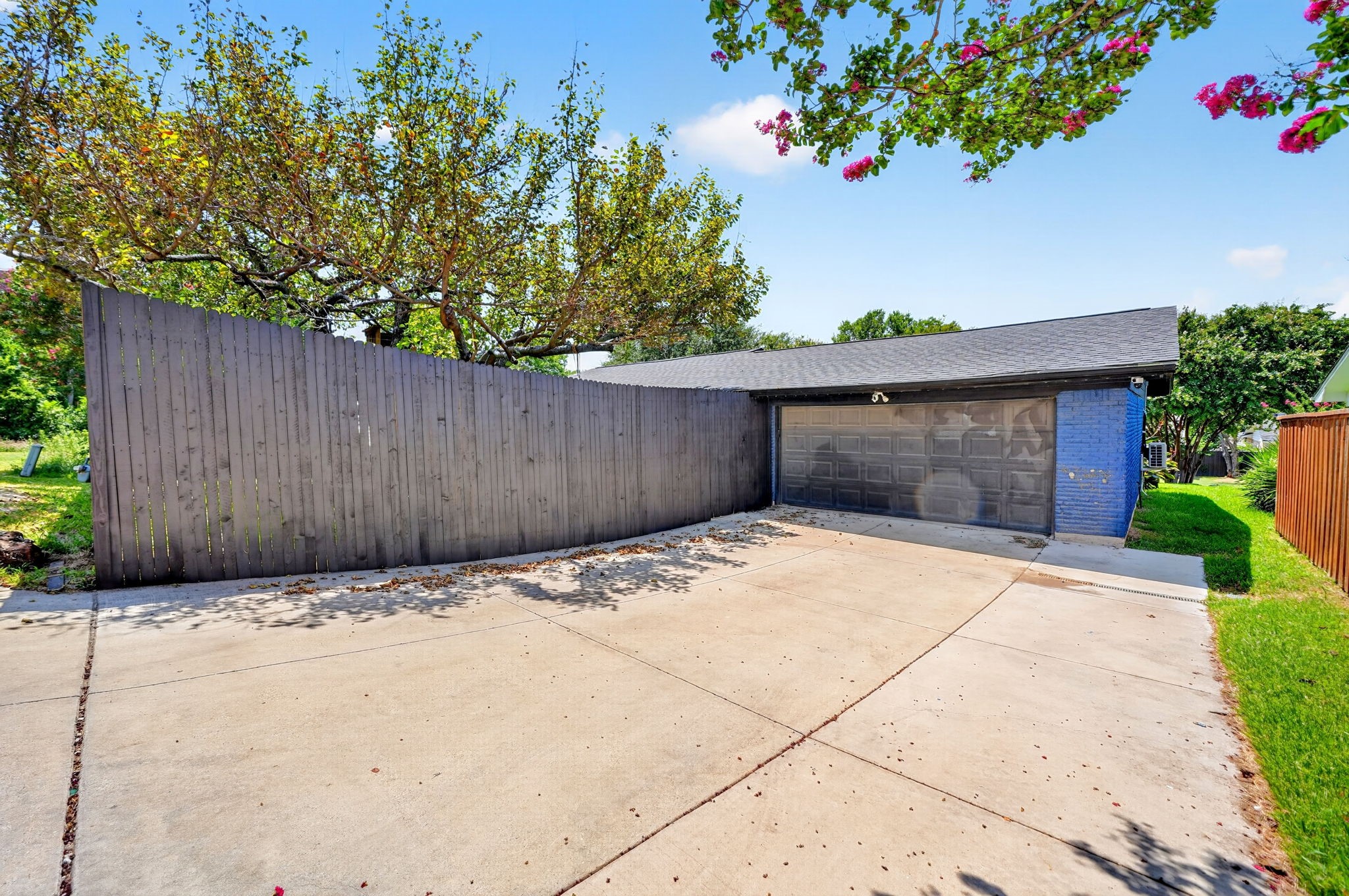 505 Whittle Way