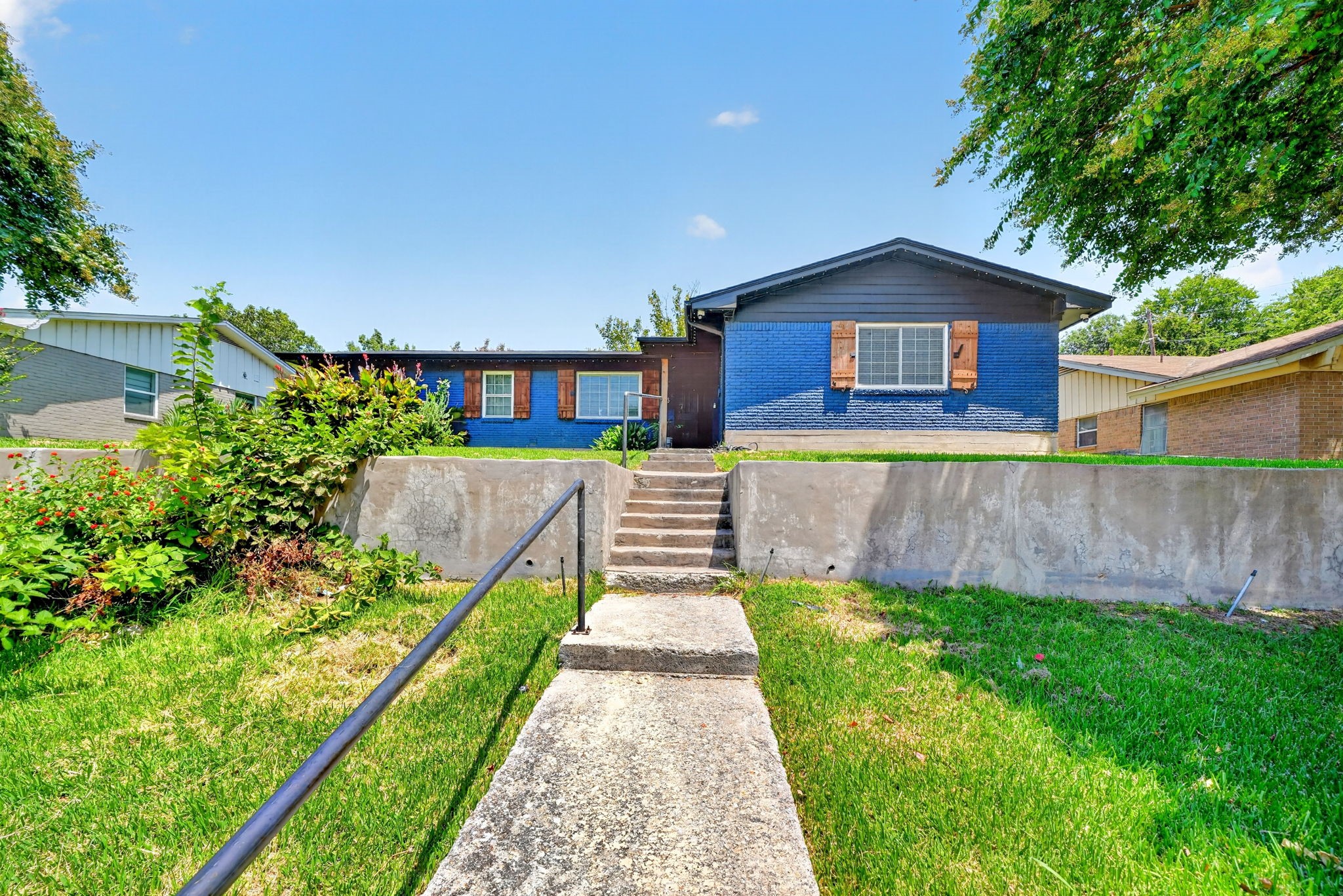 505 Whittle Way