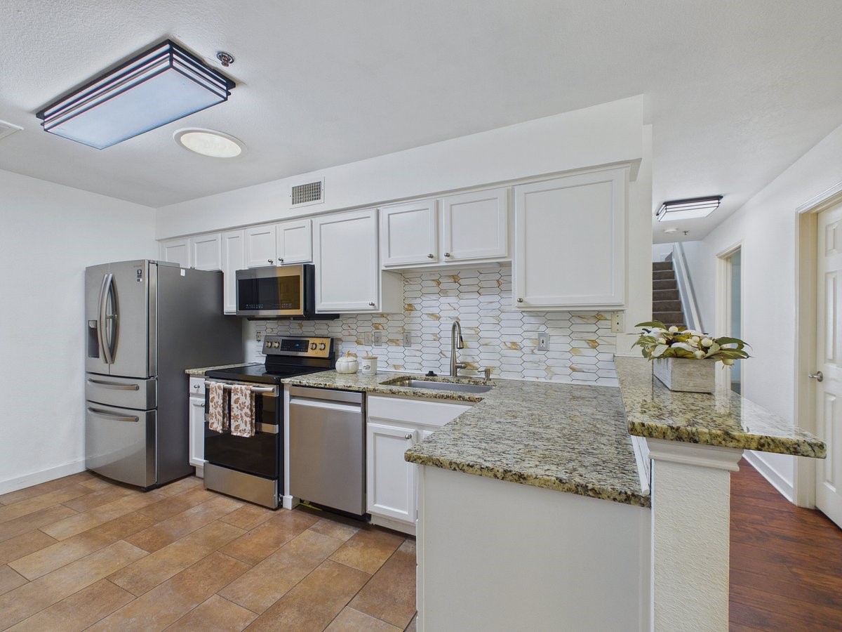 2220 Countryside Drive