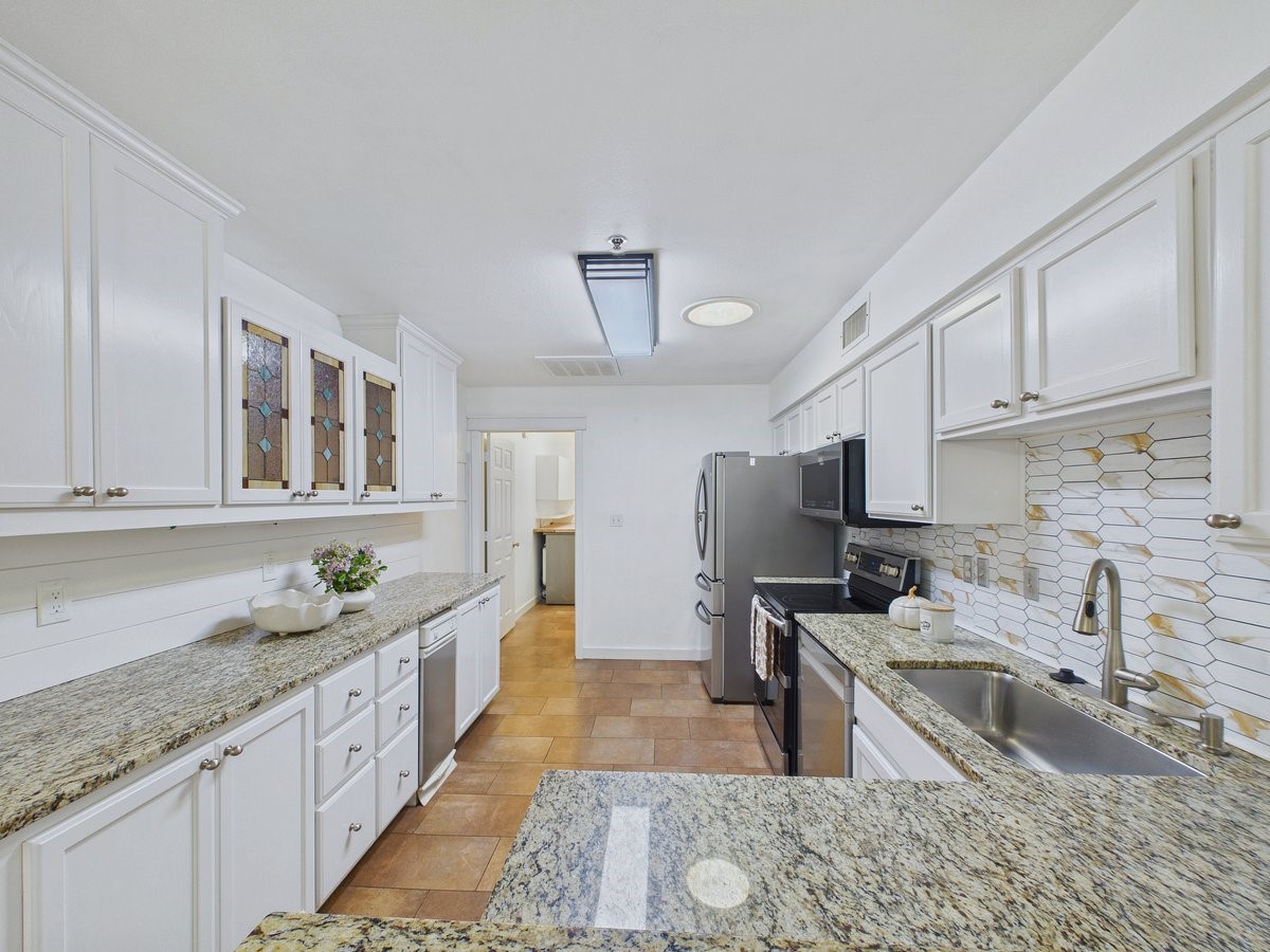 2220 Countryside Drive