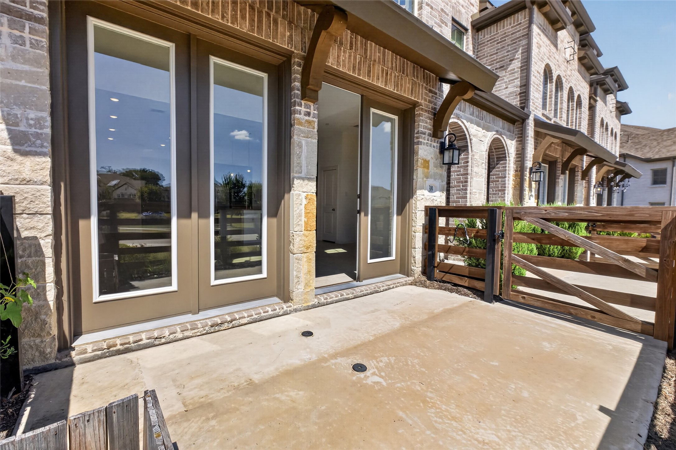 309 Sugarmaple Lane