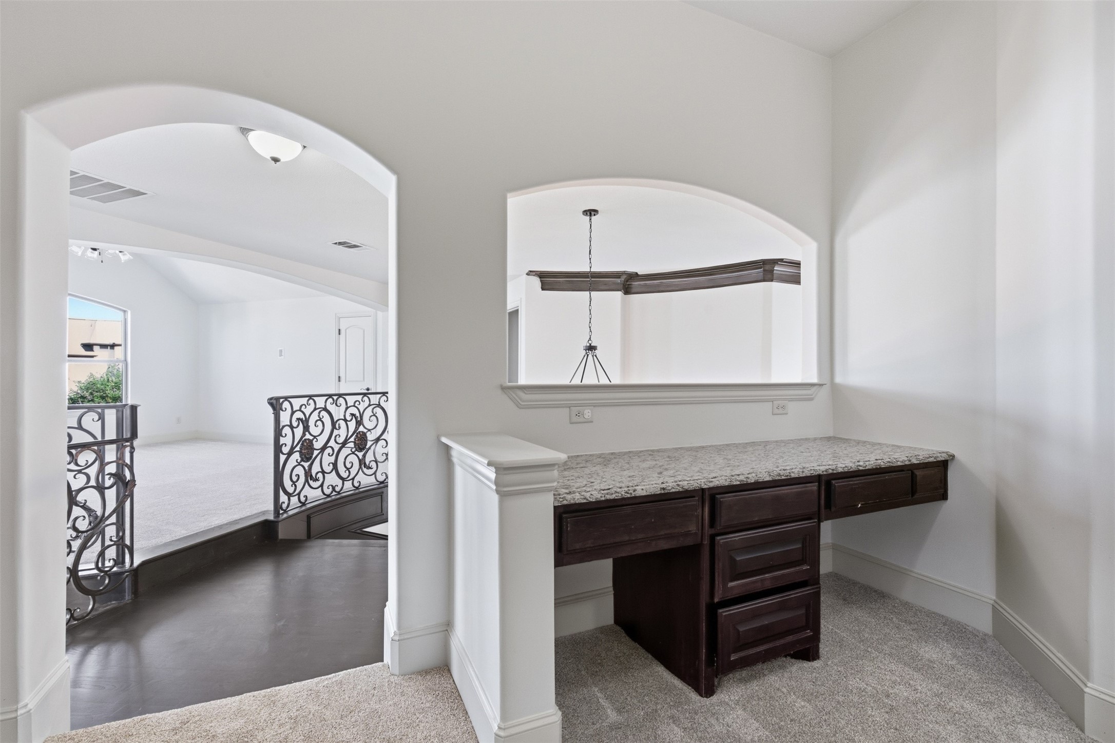4012 Glenhurst Lane
