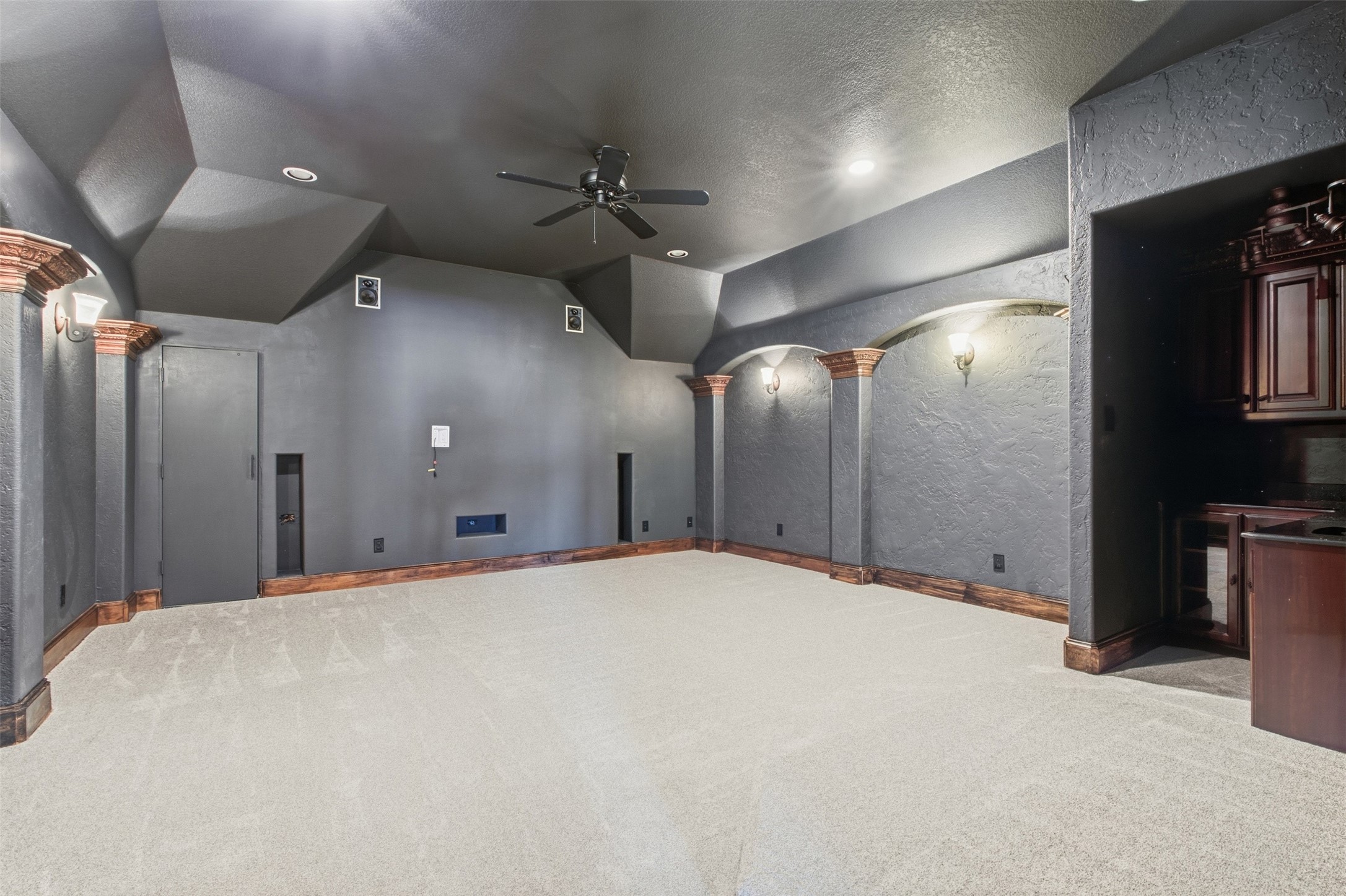 4012 Glenhurst Lane