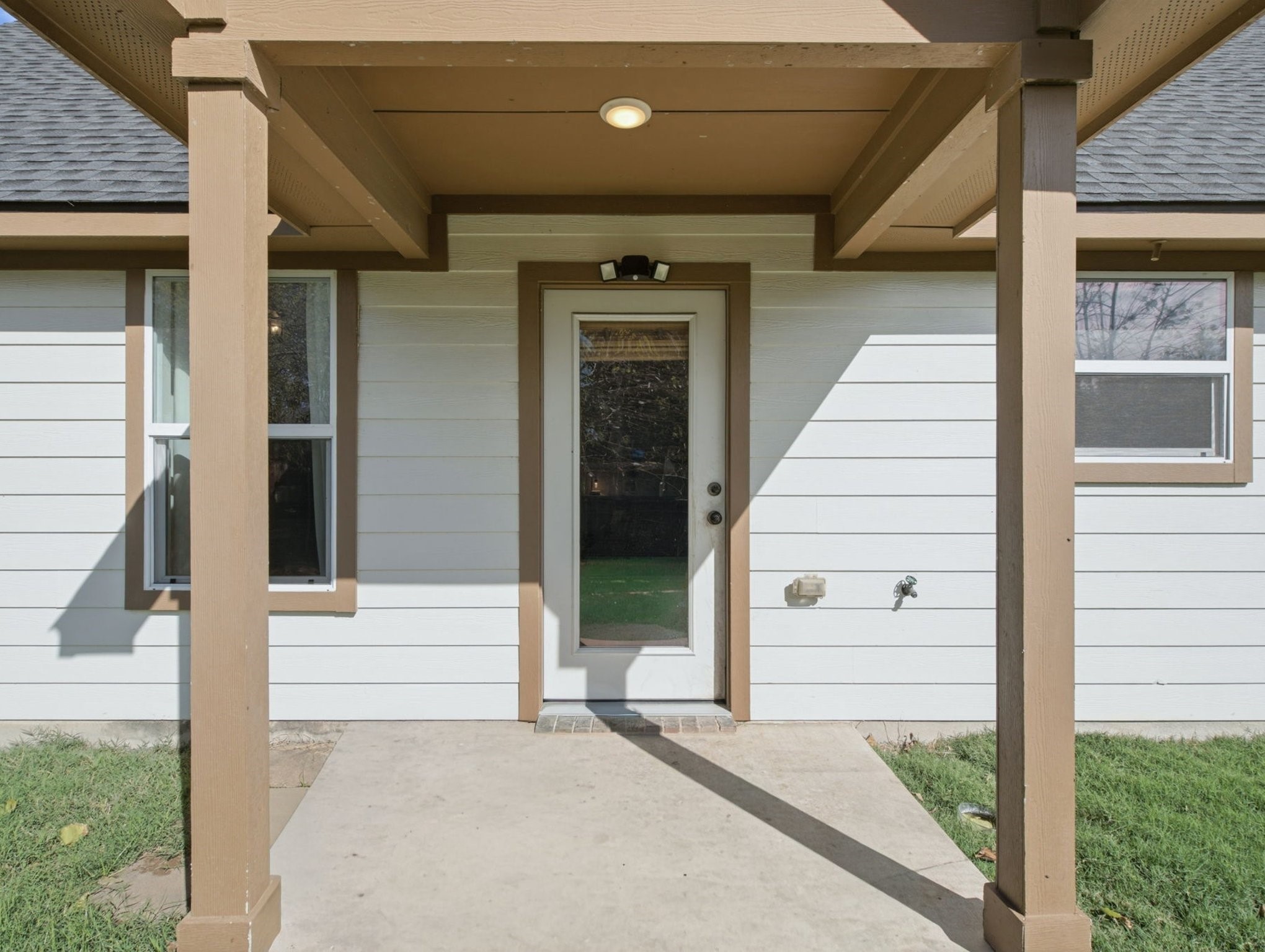 502 W Willow Street
