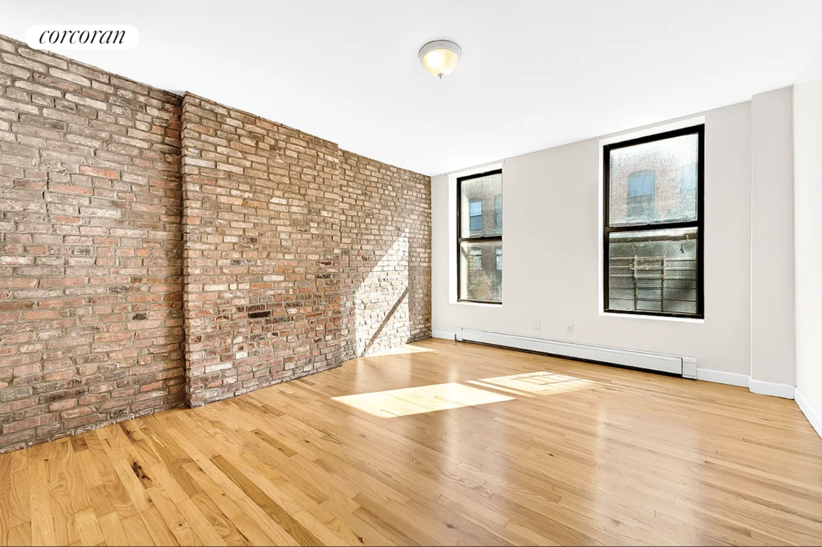 18 TIFFANY Place 3R