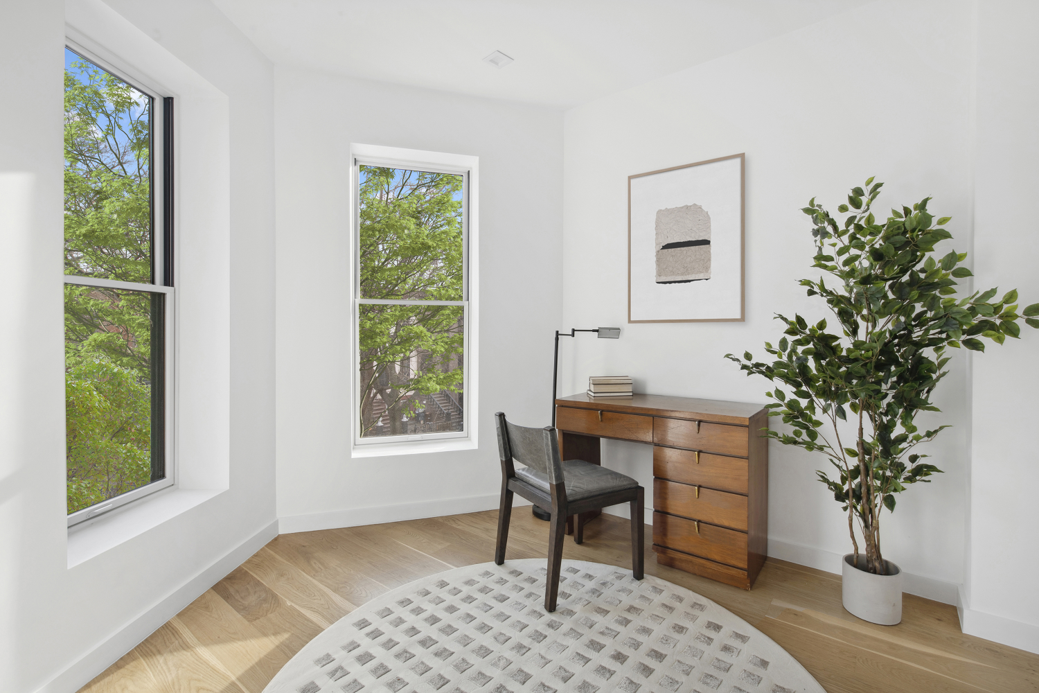 465A HALSEY Street