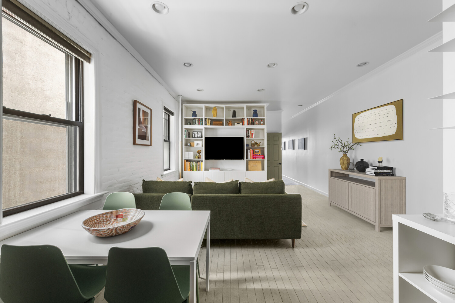 337 LINCOLN Road 2L