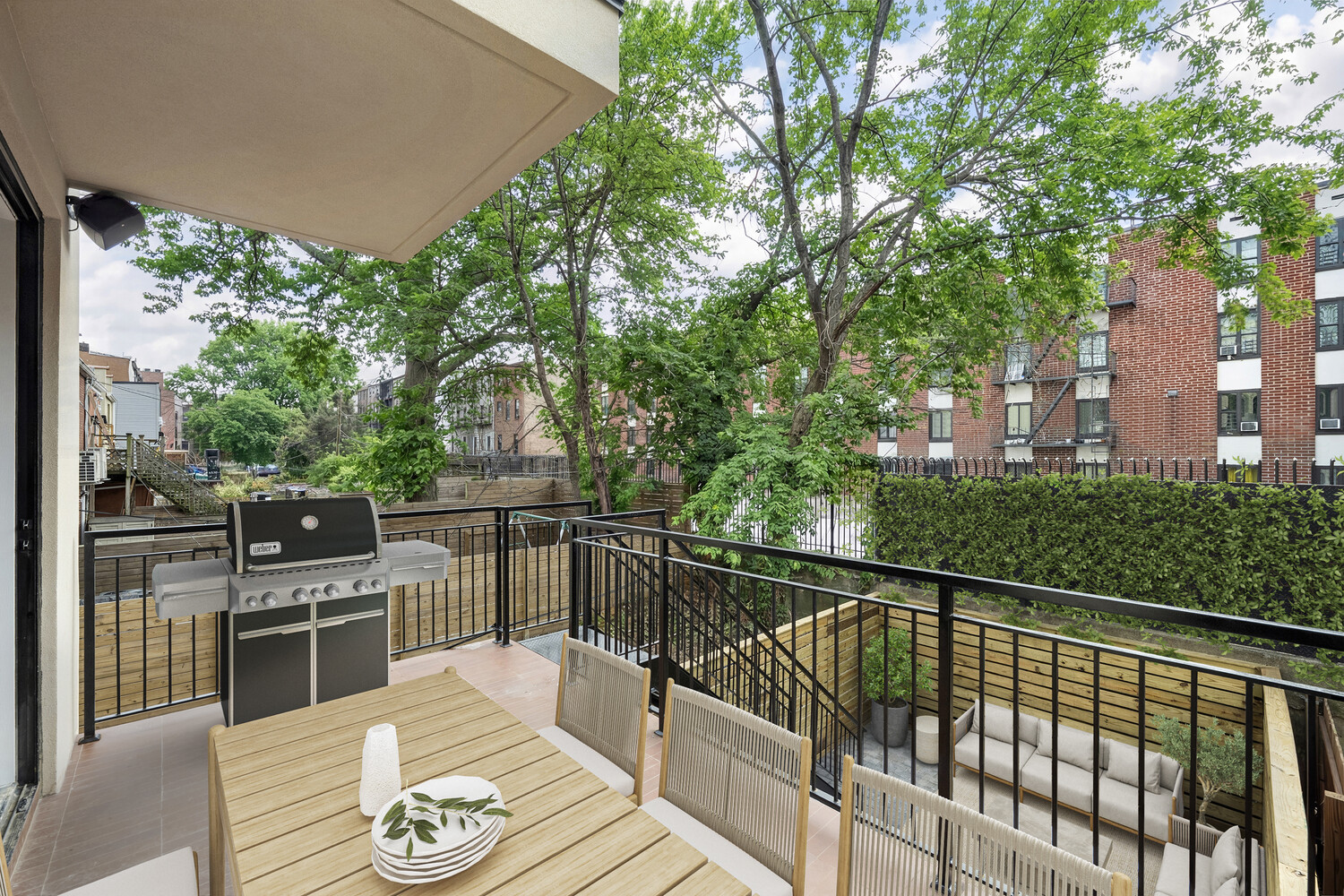 356 QUINCY Street