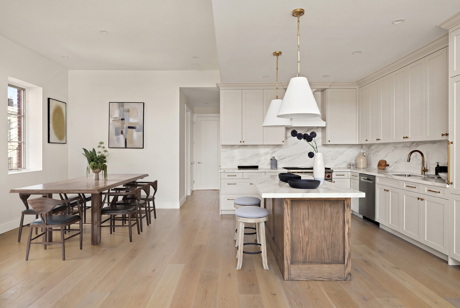 84 OAK Street 3B