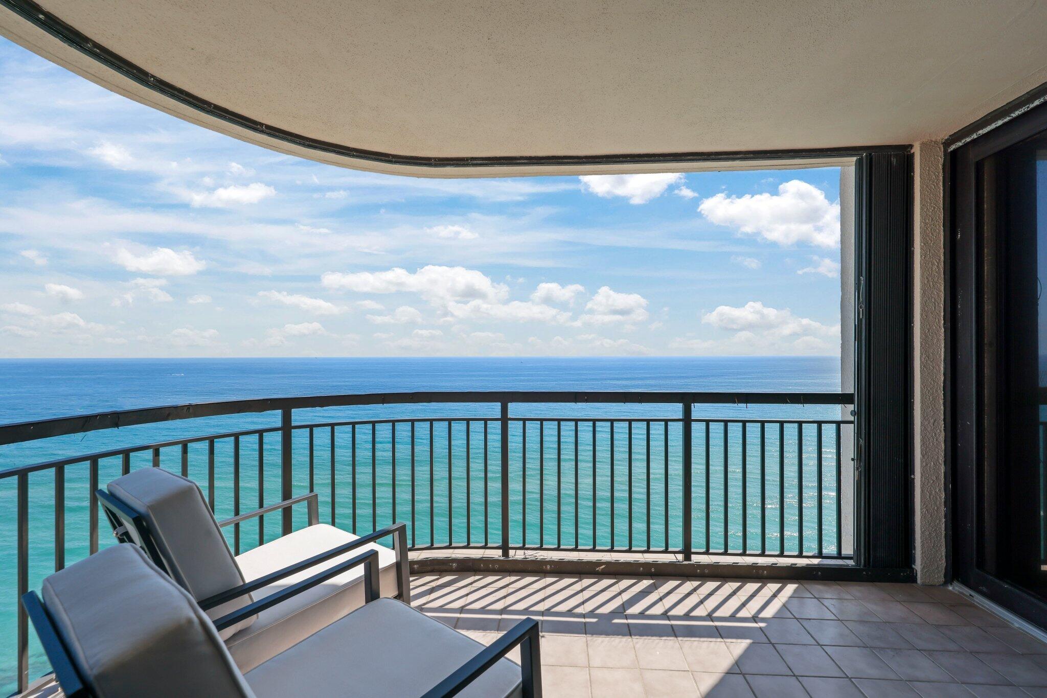 5380 N Ocean 24i