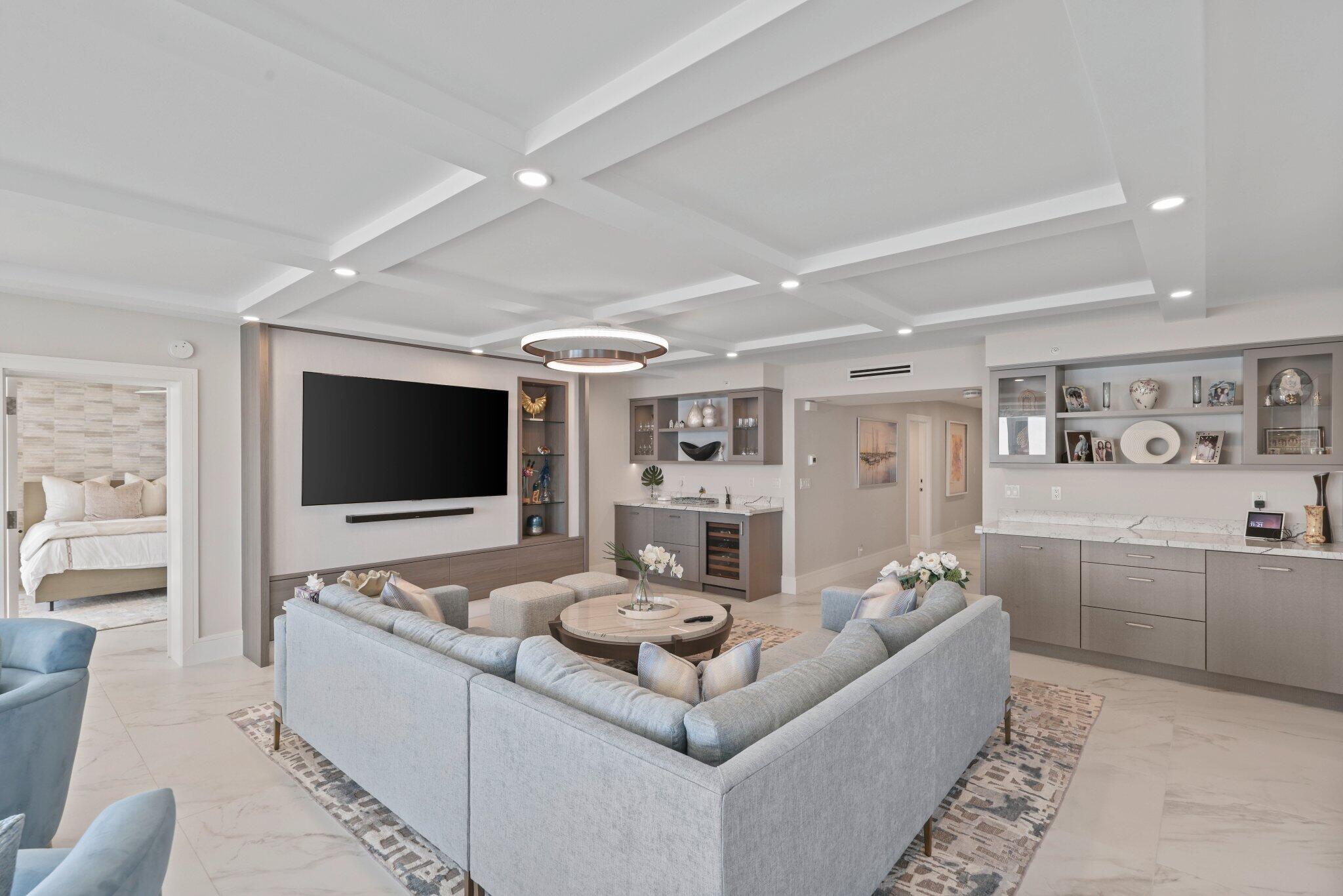 5380 N Ocean 24i