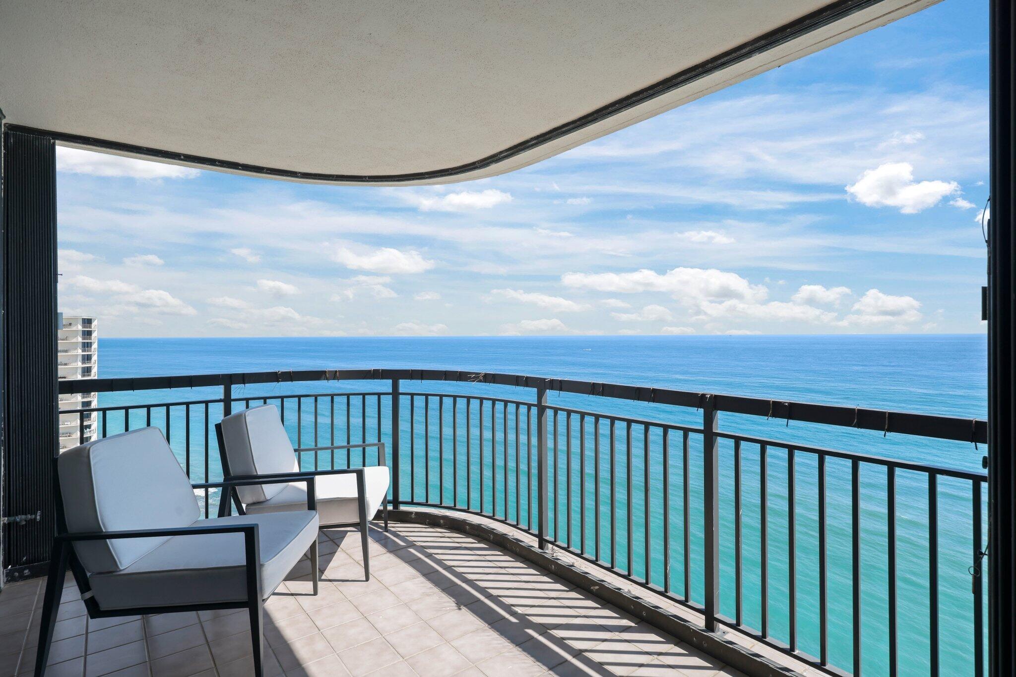 5380 N Ocean 24i