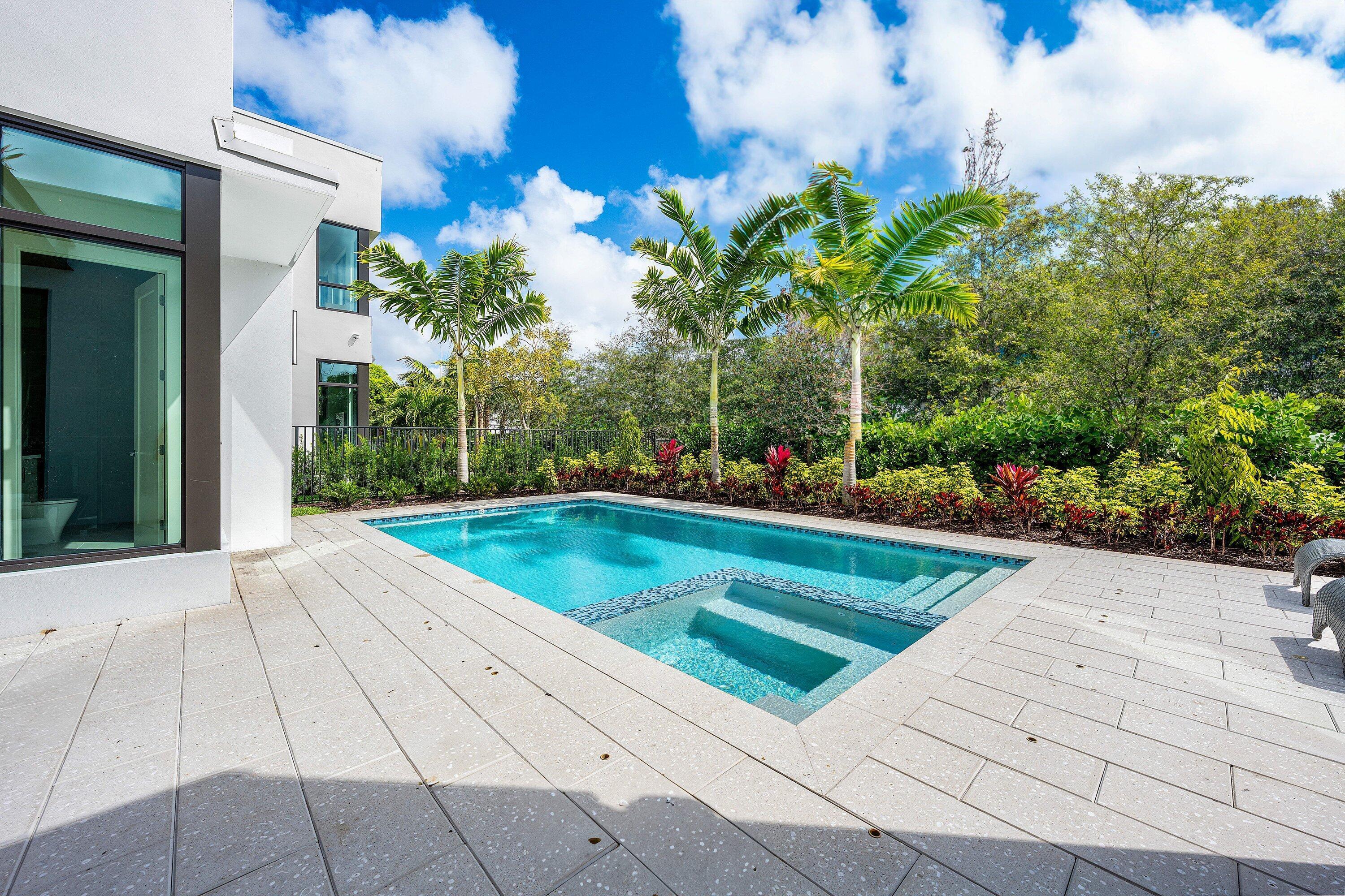 16725 Mosaic Place