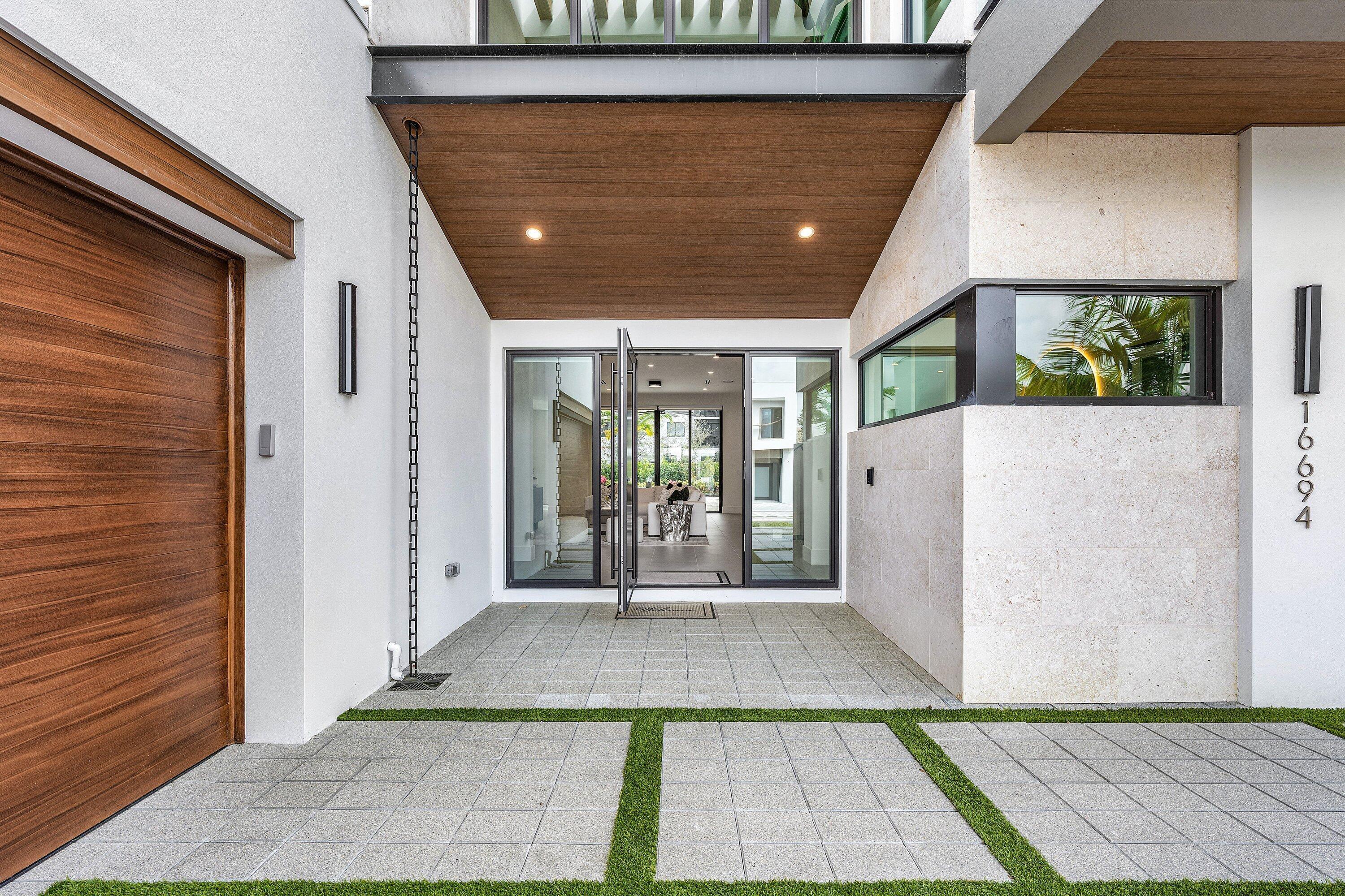 16725 Mosaic Place