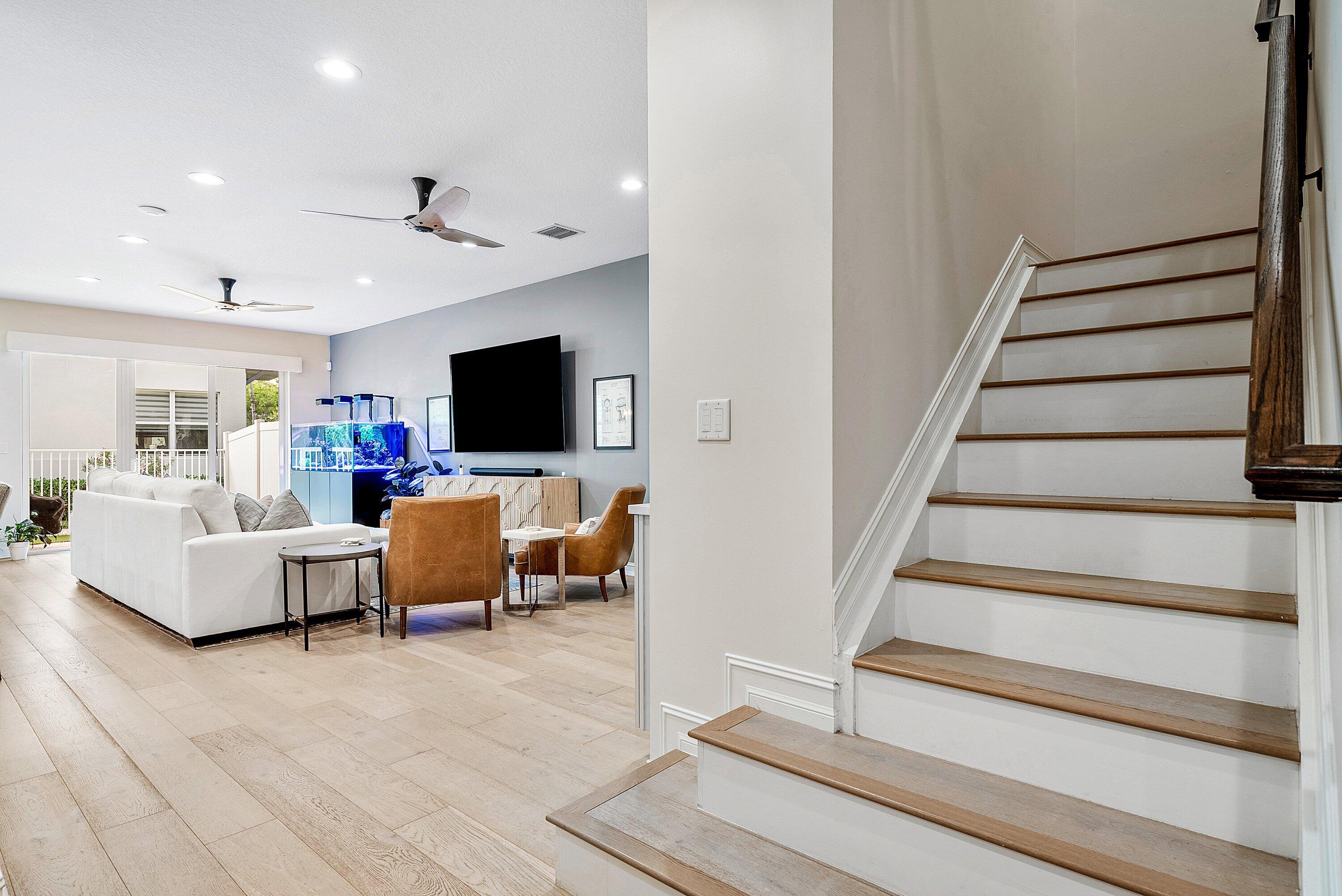 100 NW 69th Cir 44