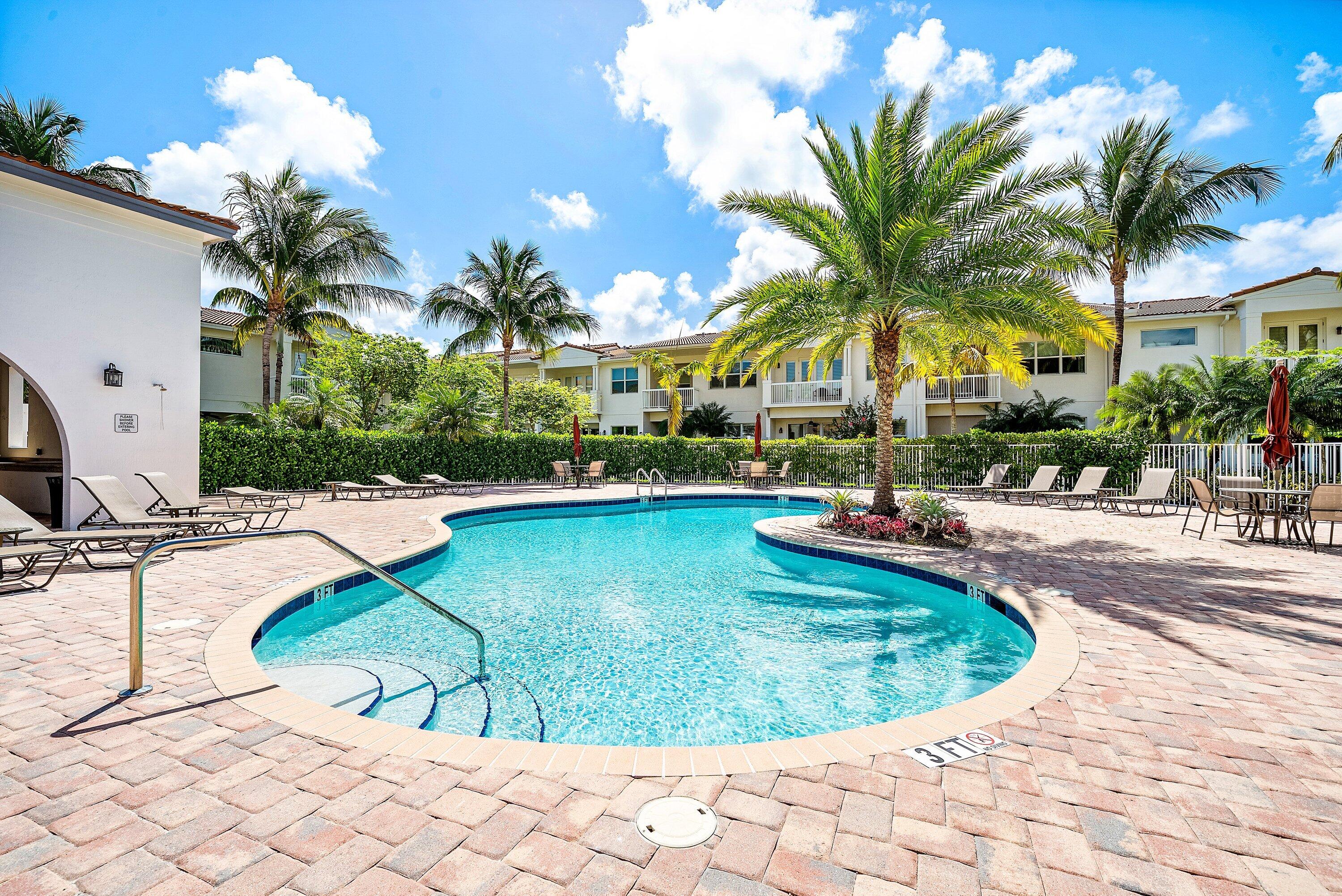 100 NW 69th Cir 44