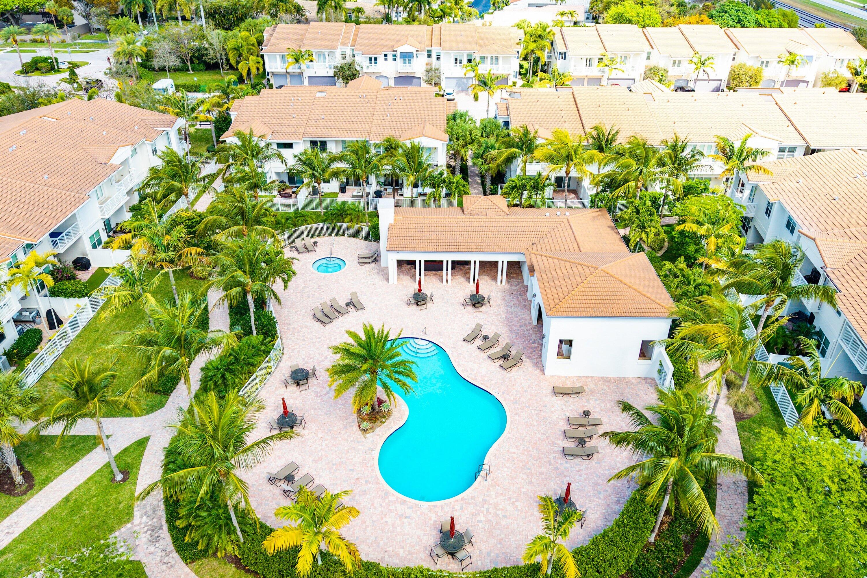 100 NW 69th Cir 44