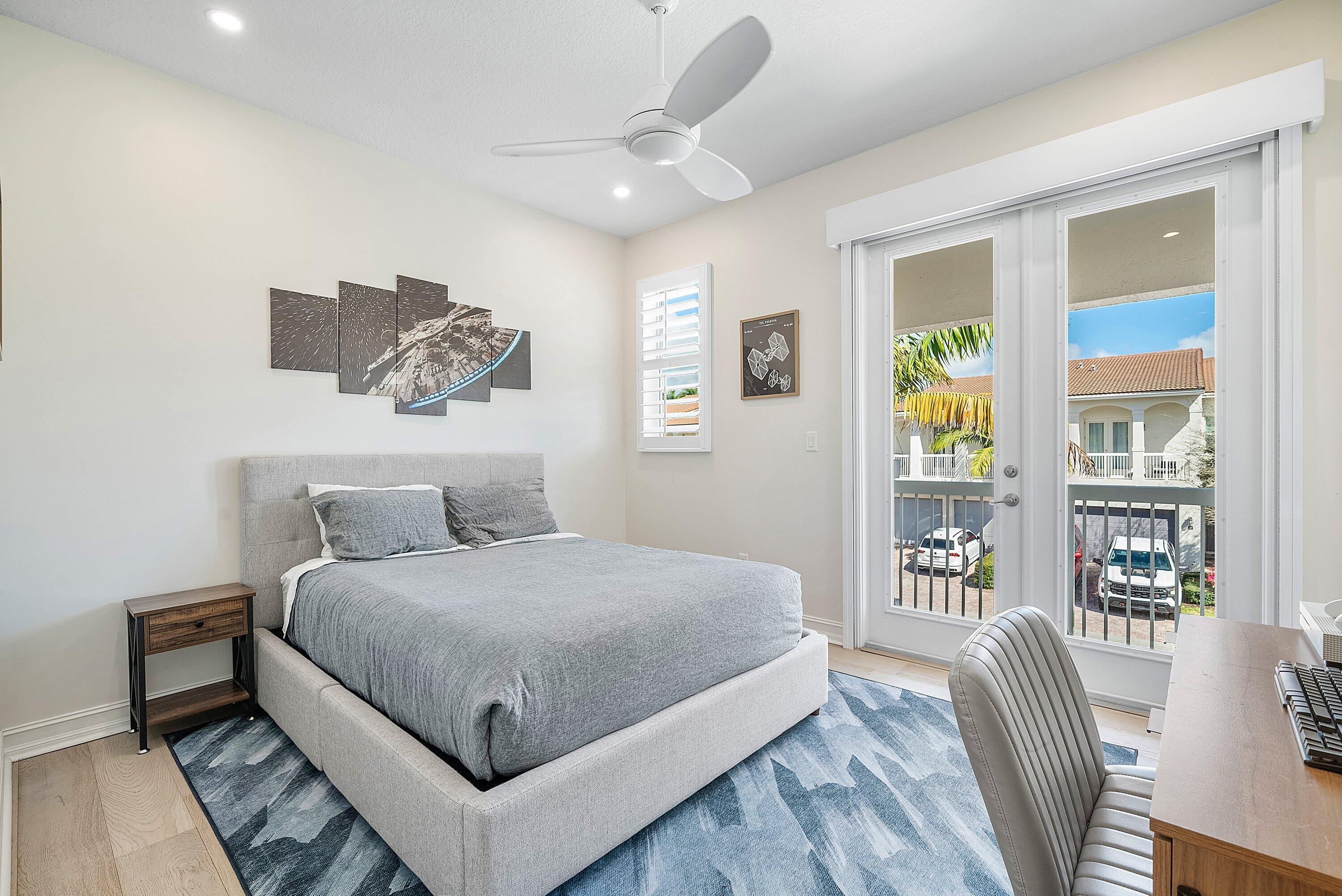 100 NW 69th Cir 44