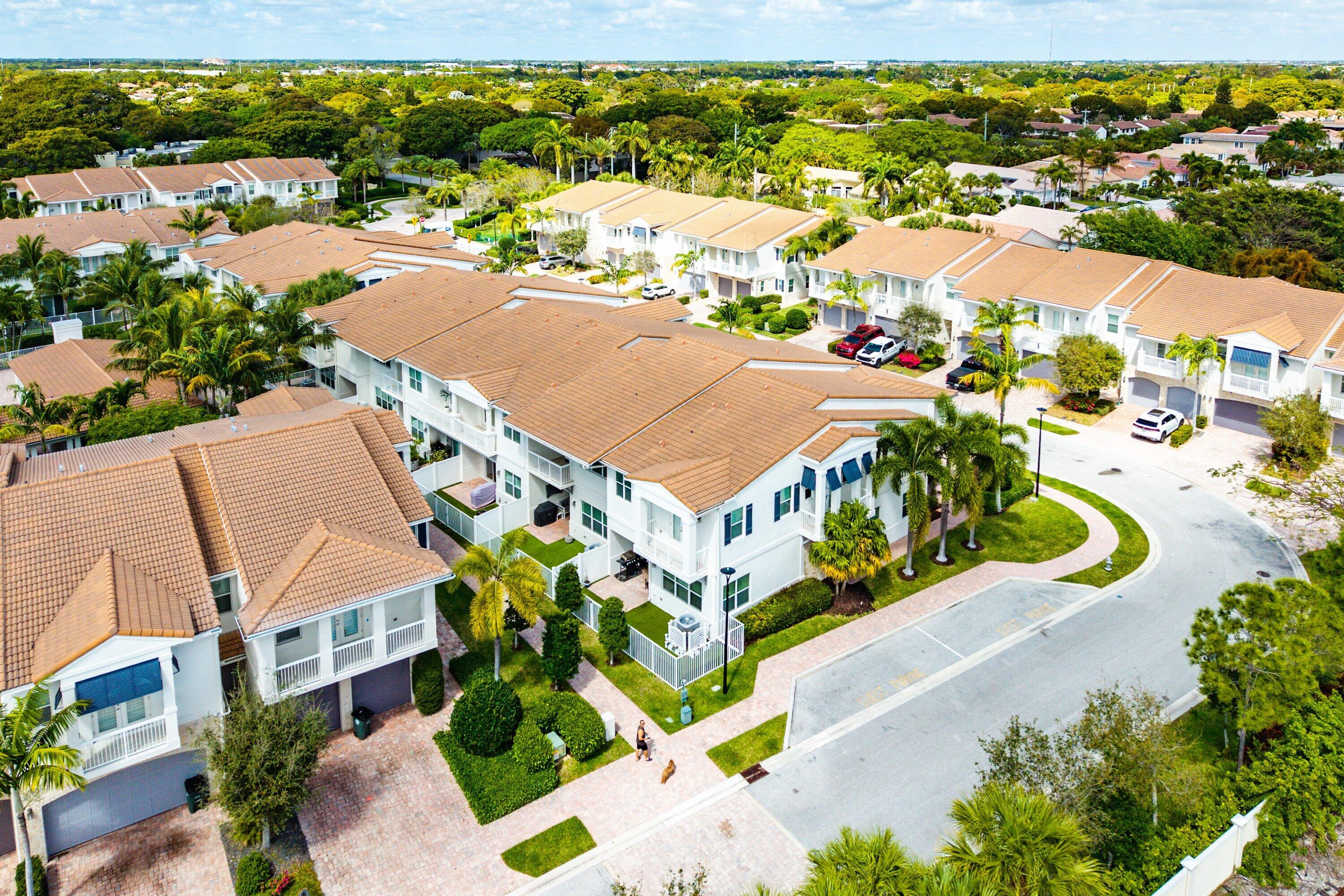 100 NW 69th Cir 44