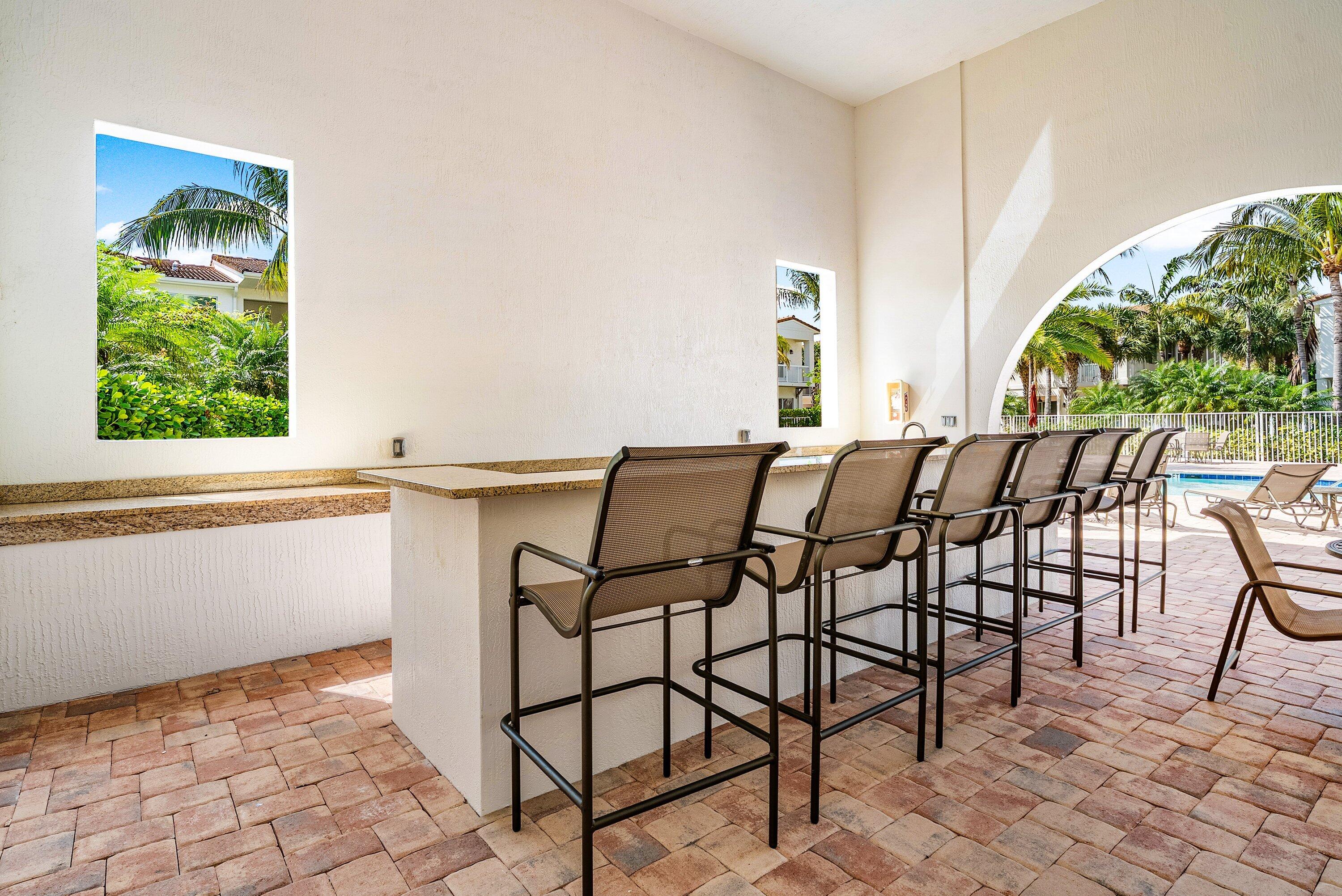 100 NW 69th Cir 44