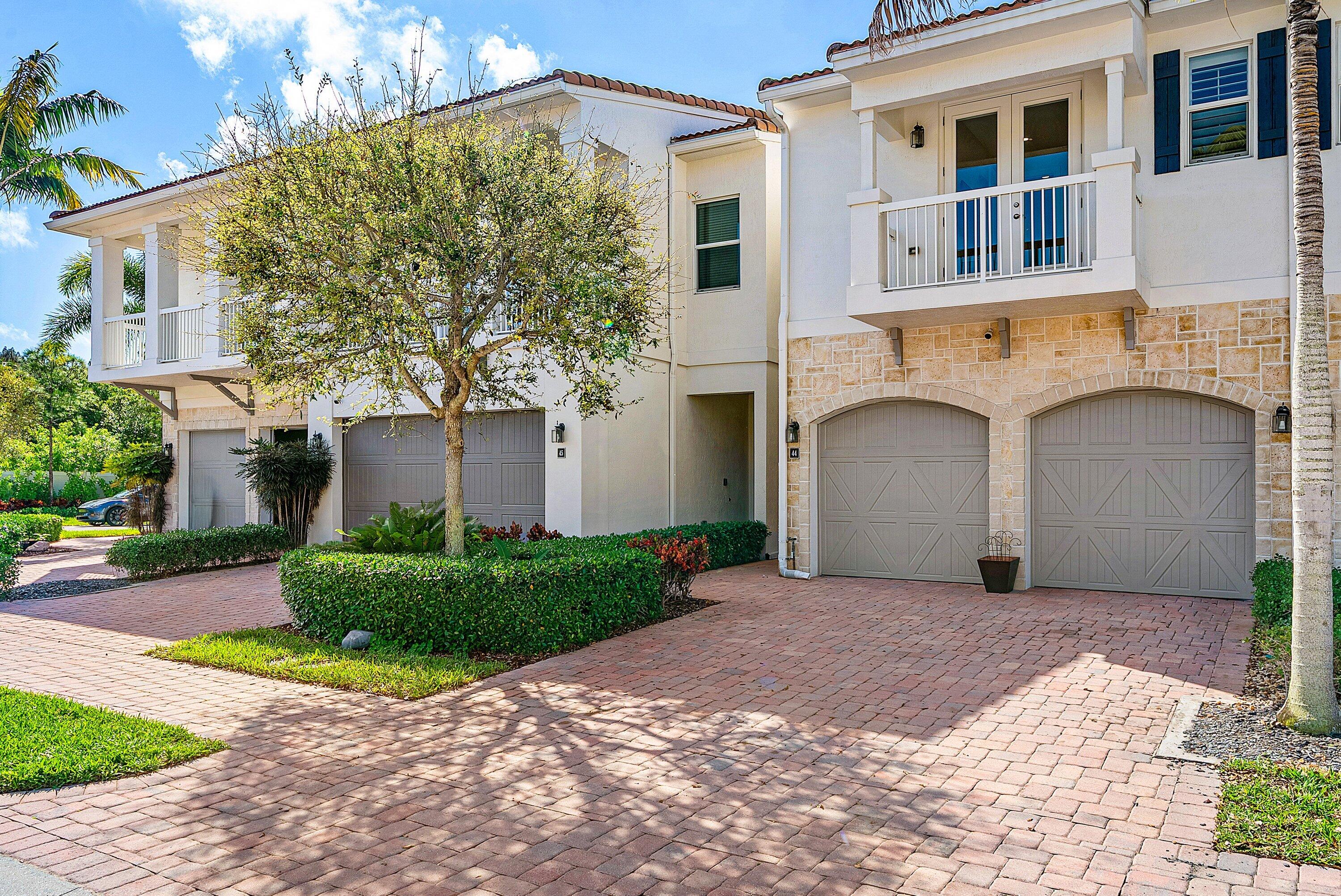 100 NW 69th Cir 44