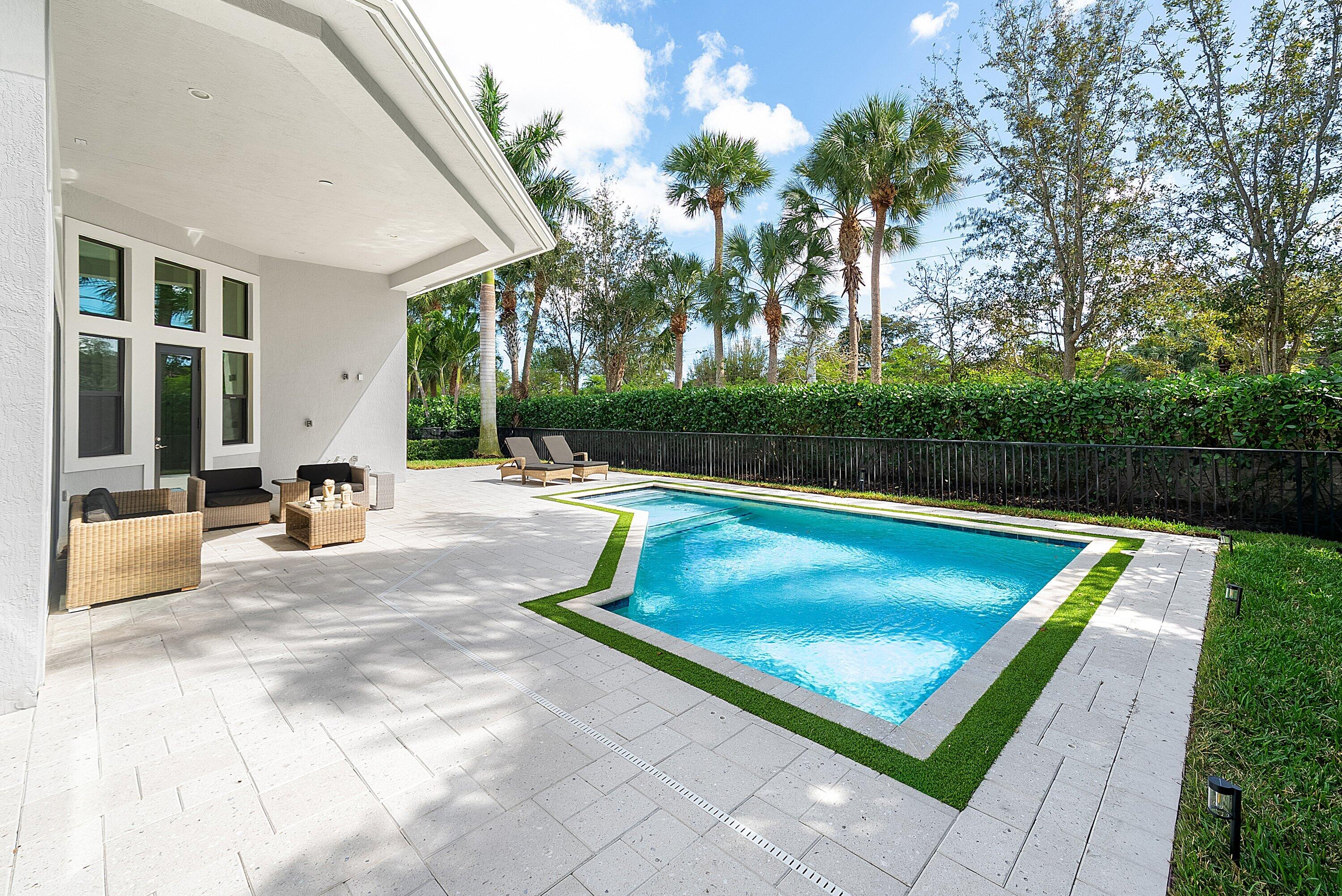 2600 NW 69th Street