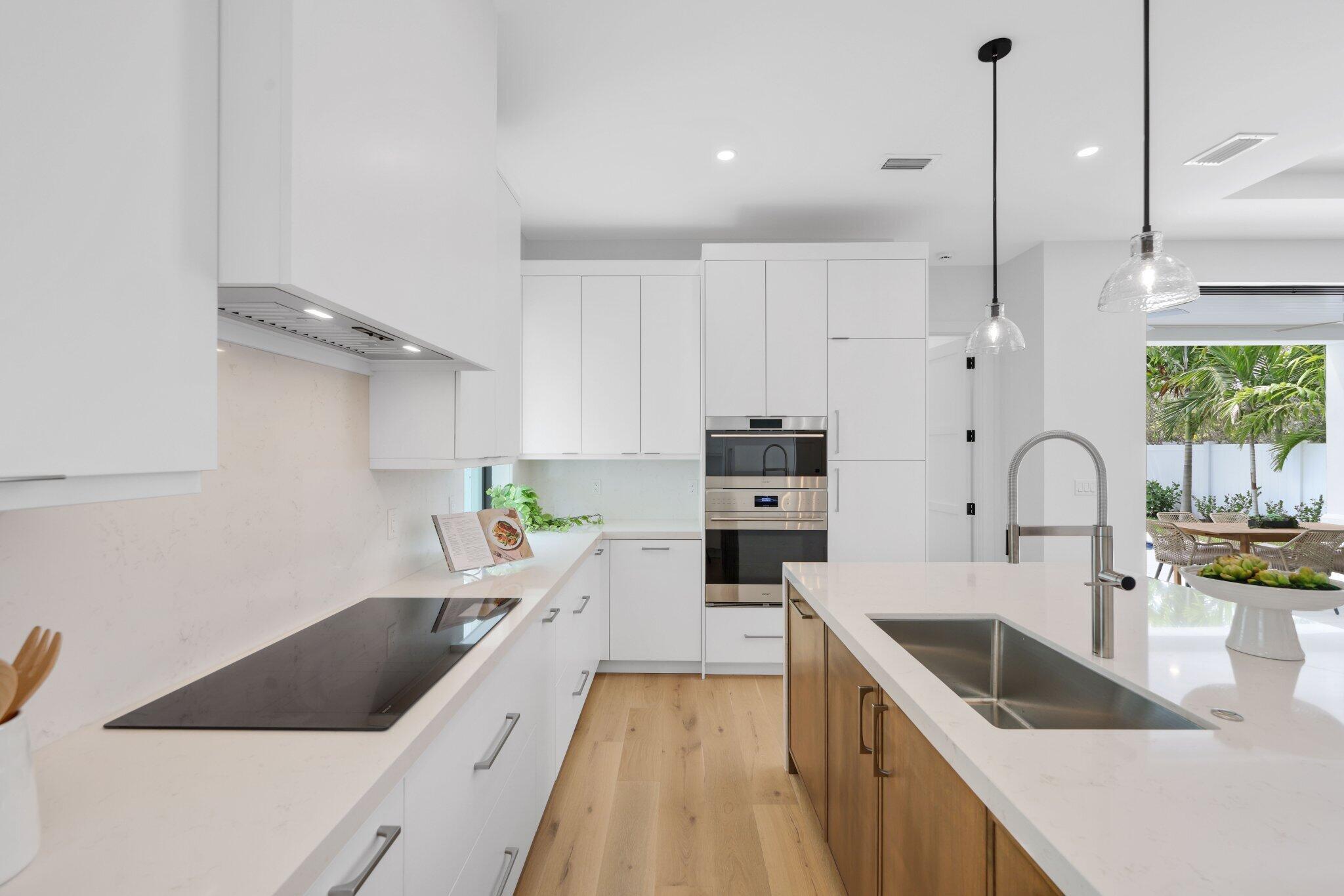 238 NE 12th Street