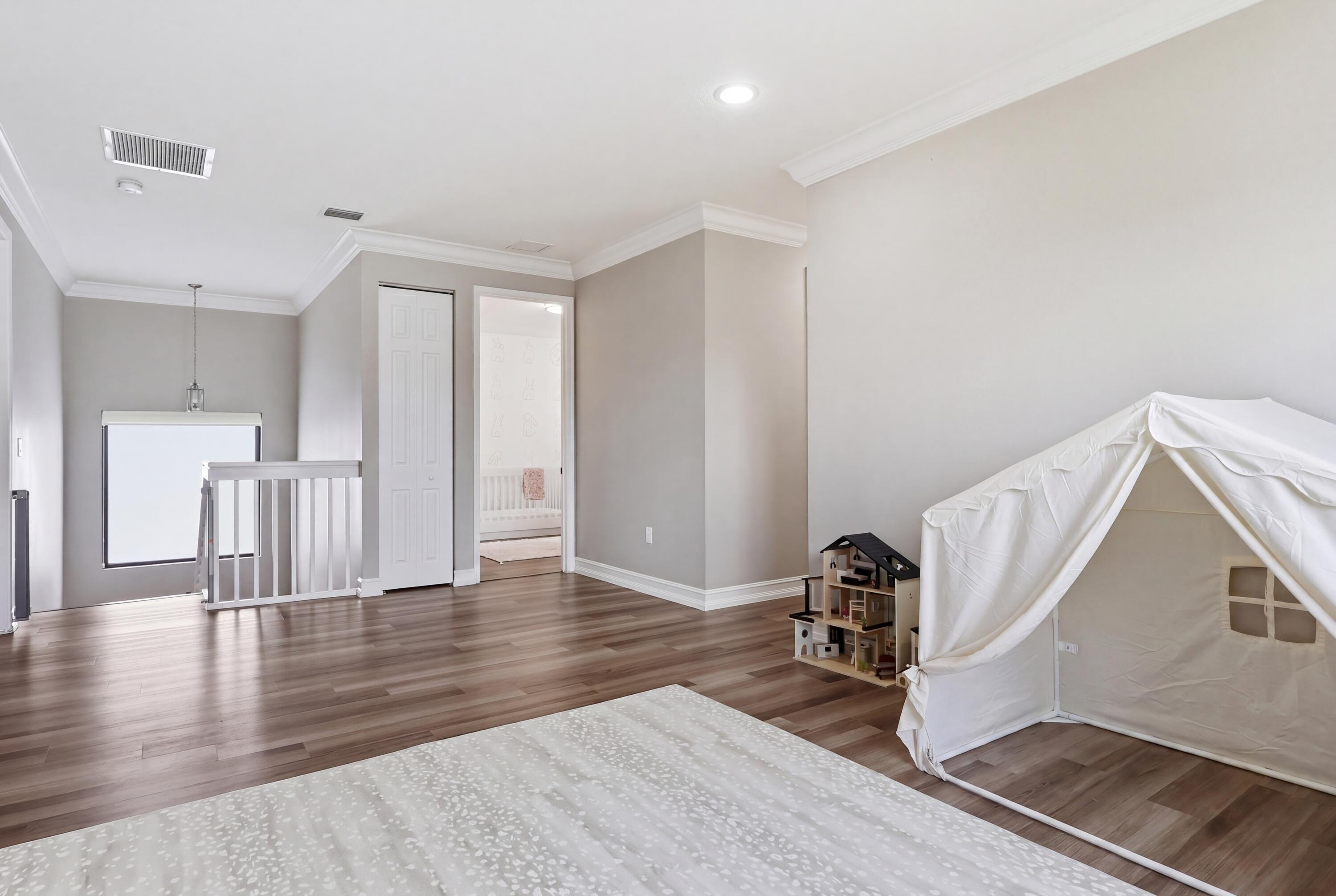 8230 Bergen Peak Terrace