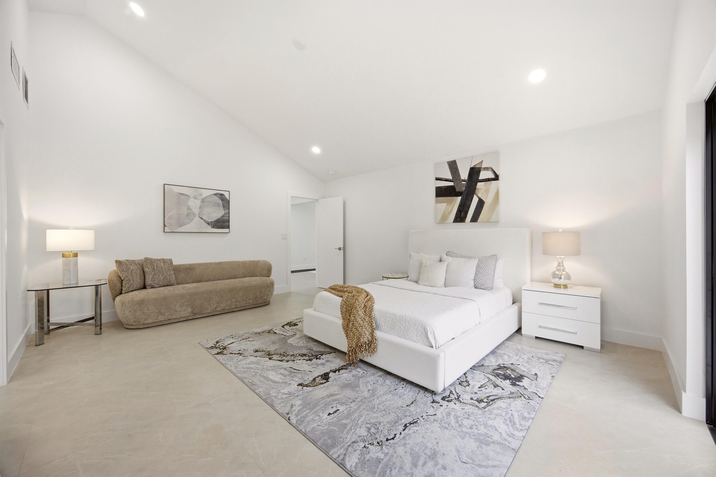 7571 Estrella Circle