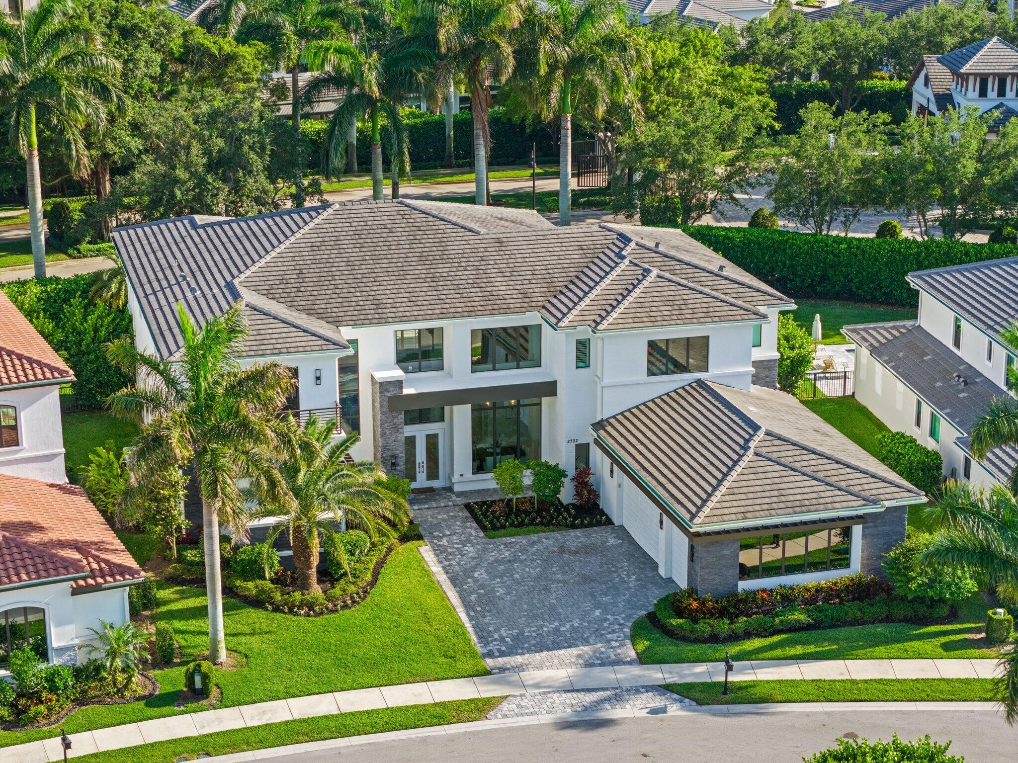 2702 NW 71st Boulevard