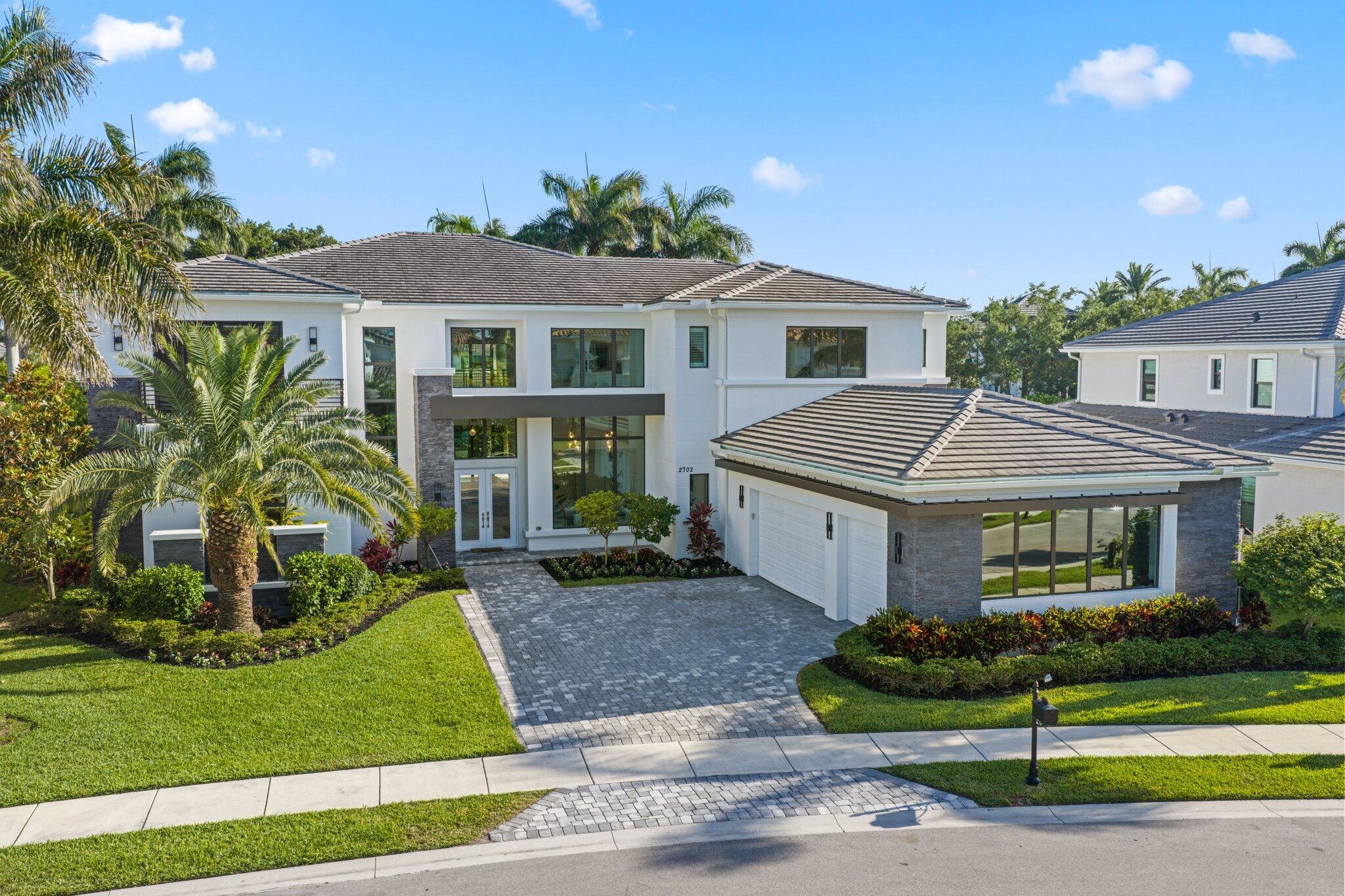 2702 NW 71st Boulevard