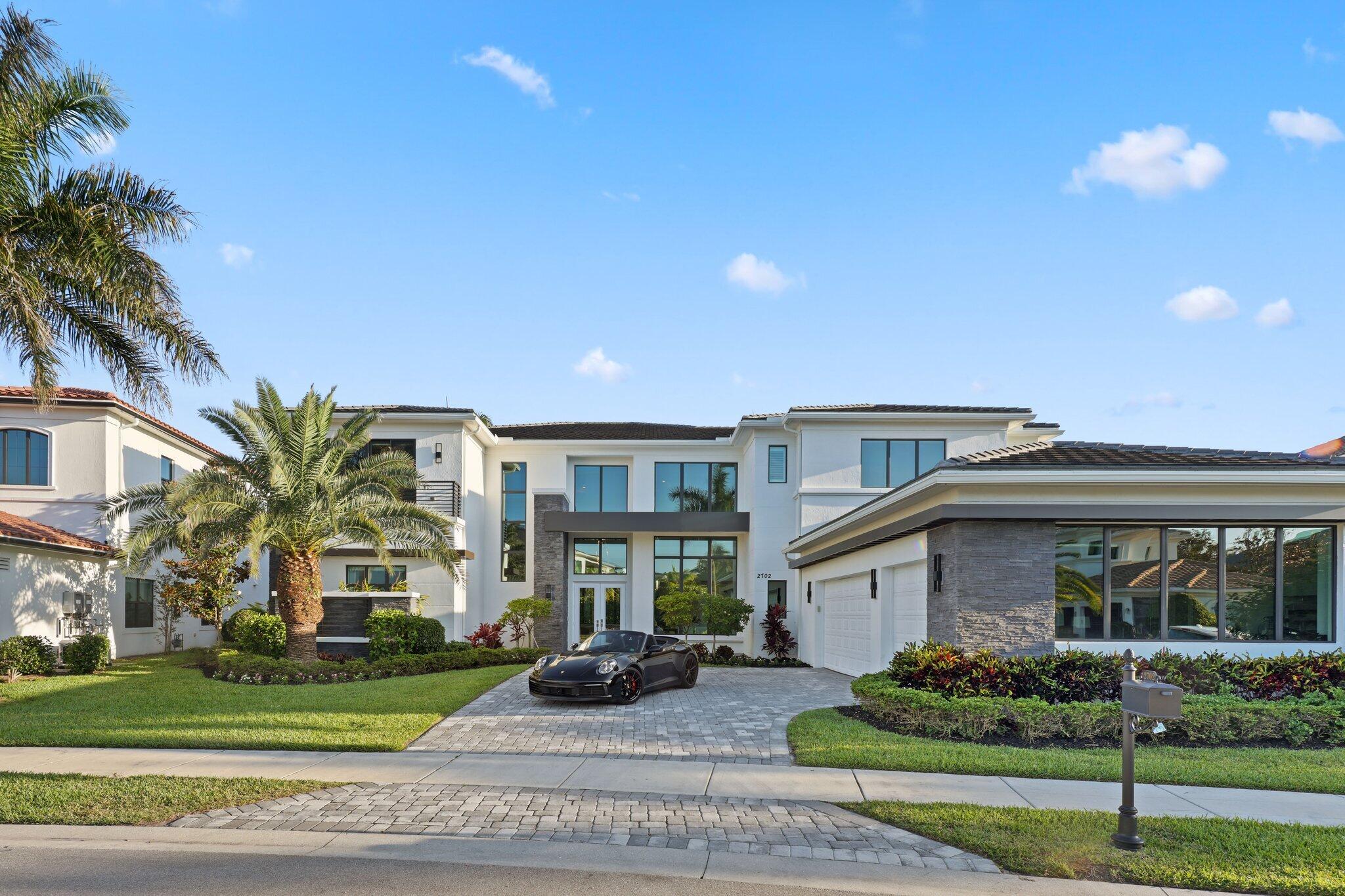 2702 NW 71st Boulevard