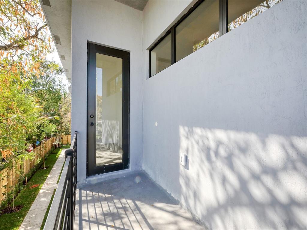 102 NW 41st Street 104