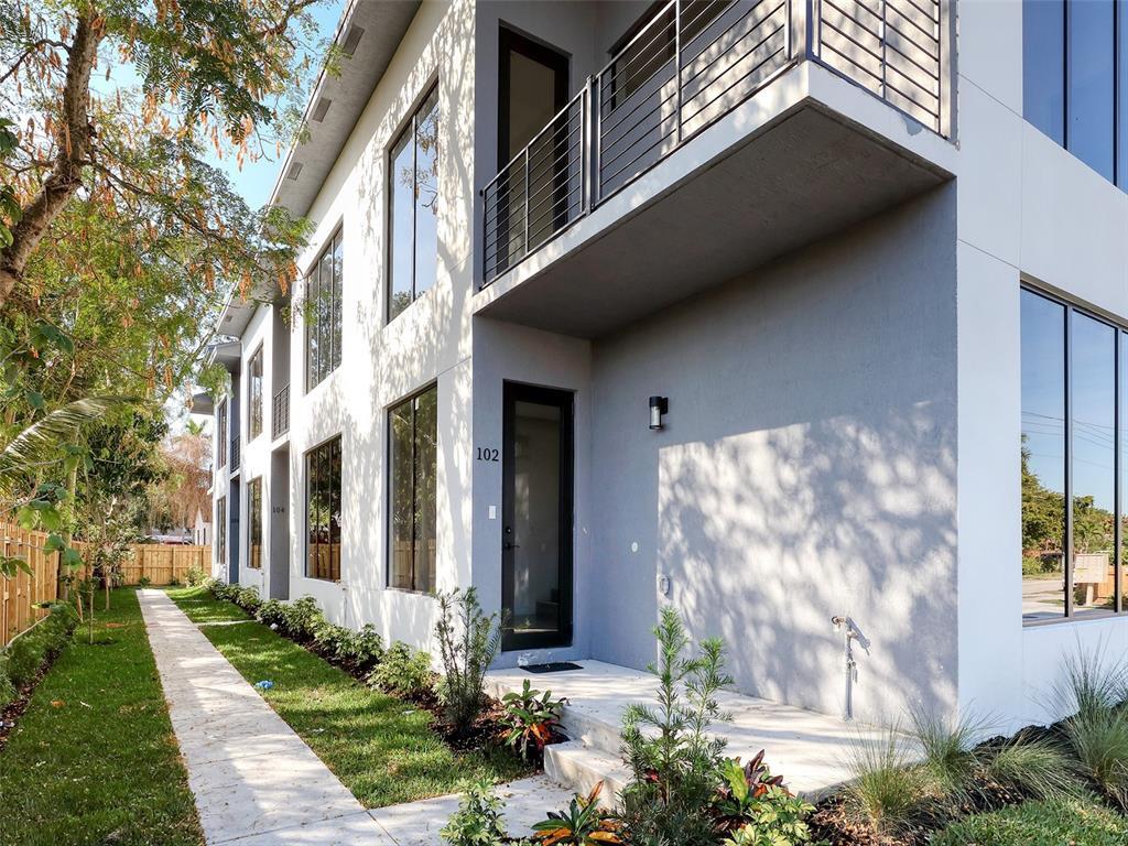 102 NW 41st Street 104