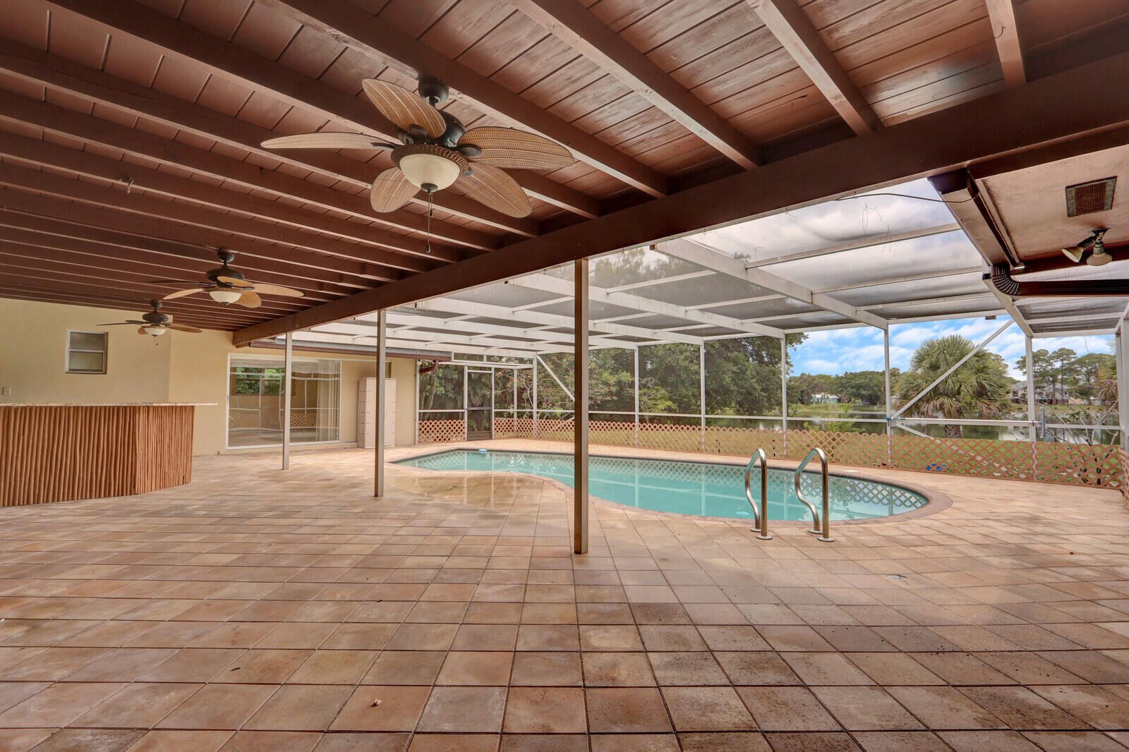 4529 Square Lake Drive