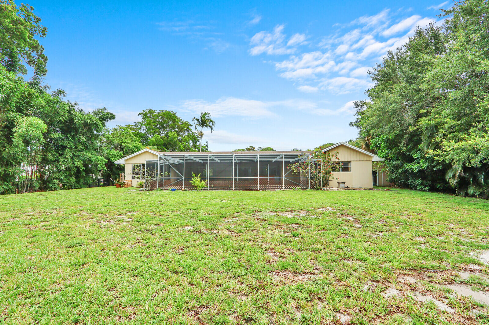 4529 Square Lake Drive