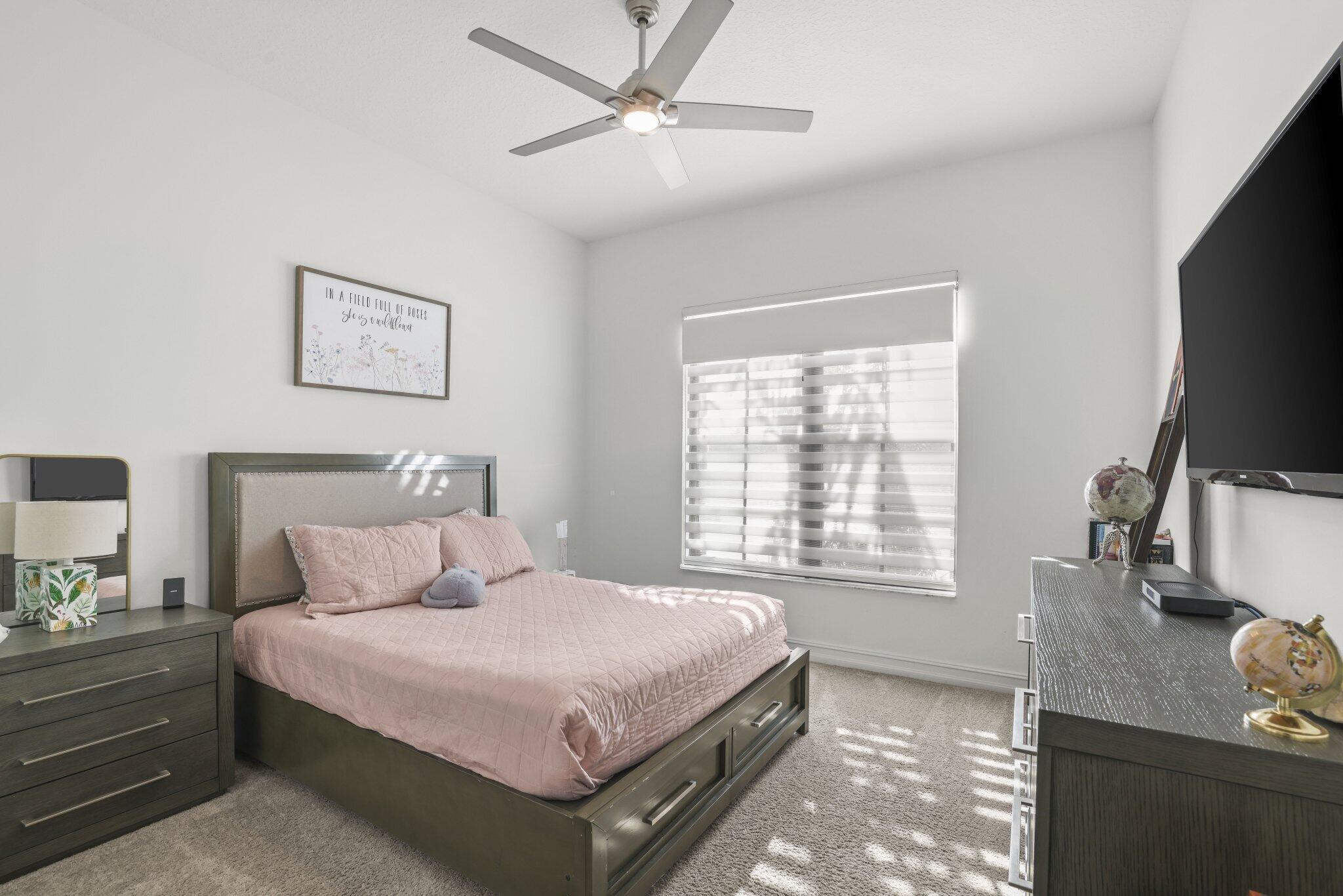 9031 Leon Circle W