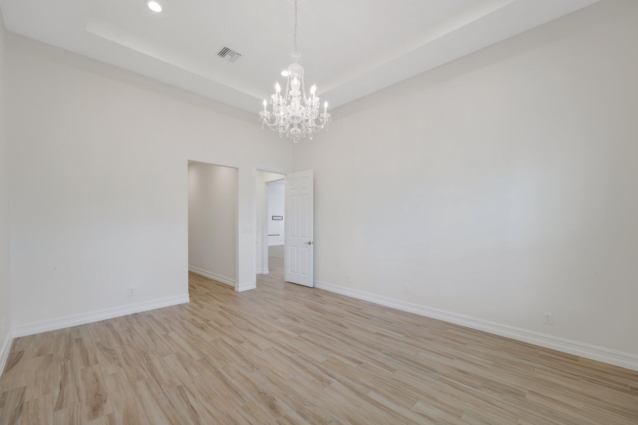 12100 Kalmar Circle S