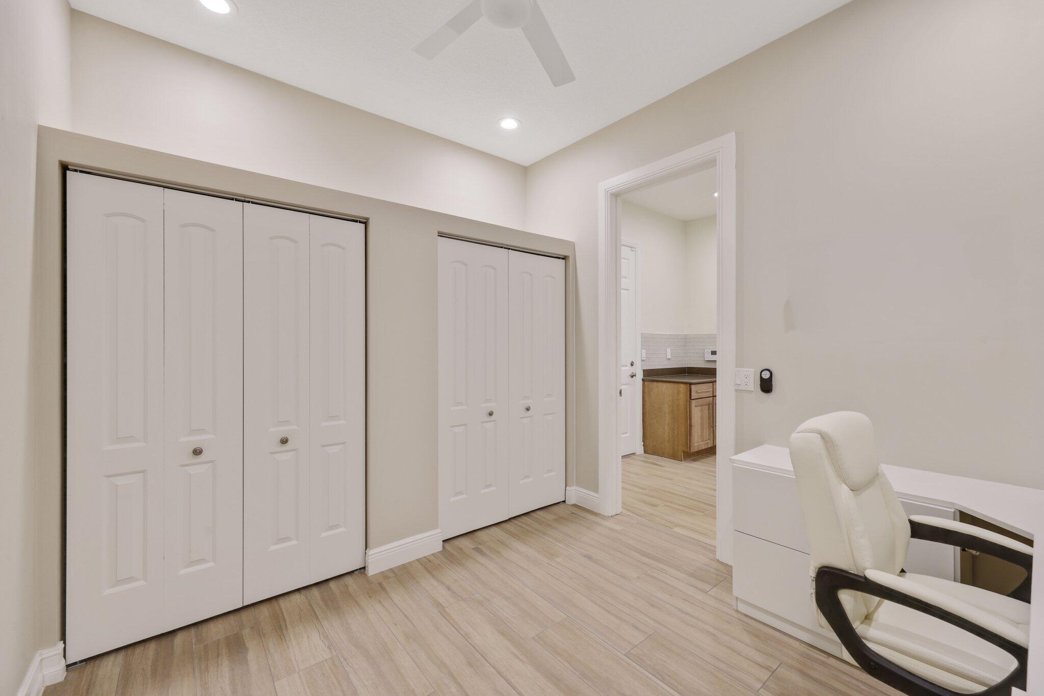12100 Kalmar Circle S