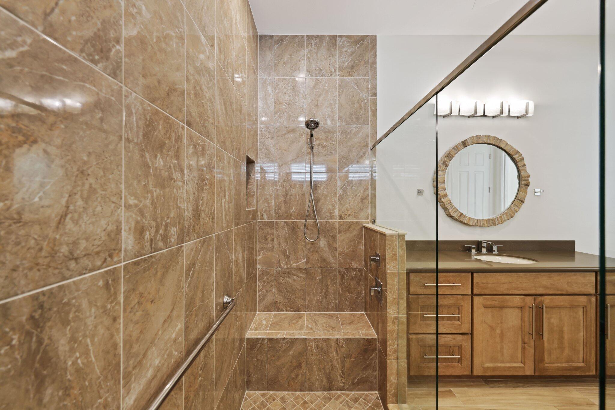 12100 Kalmar Circle S