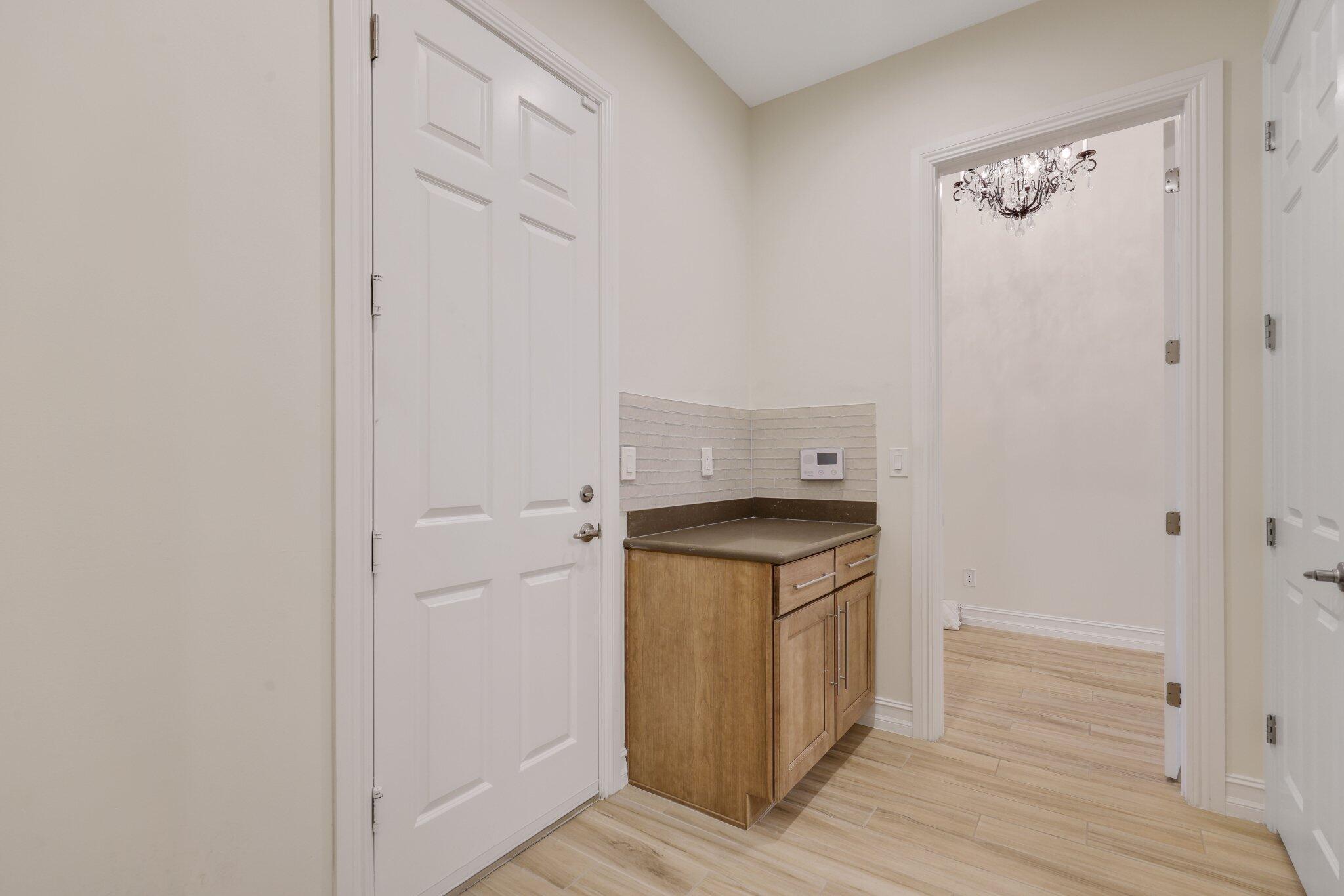 12100 Kalmar Circle S