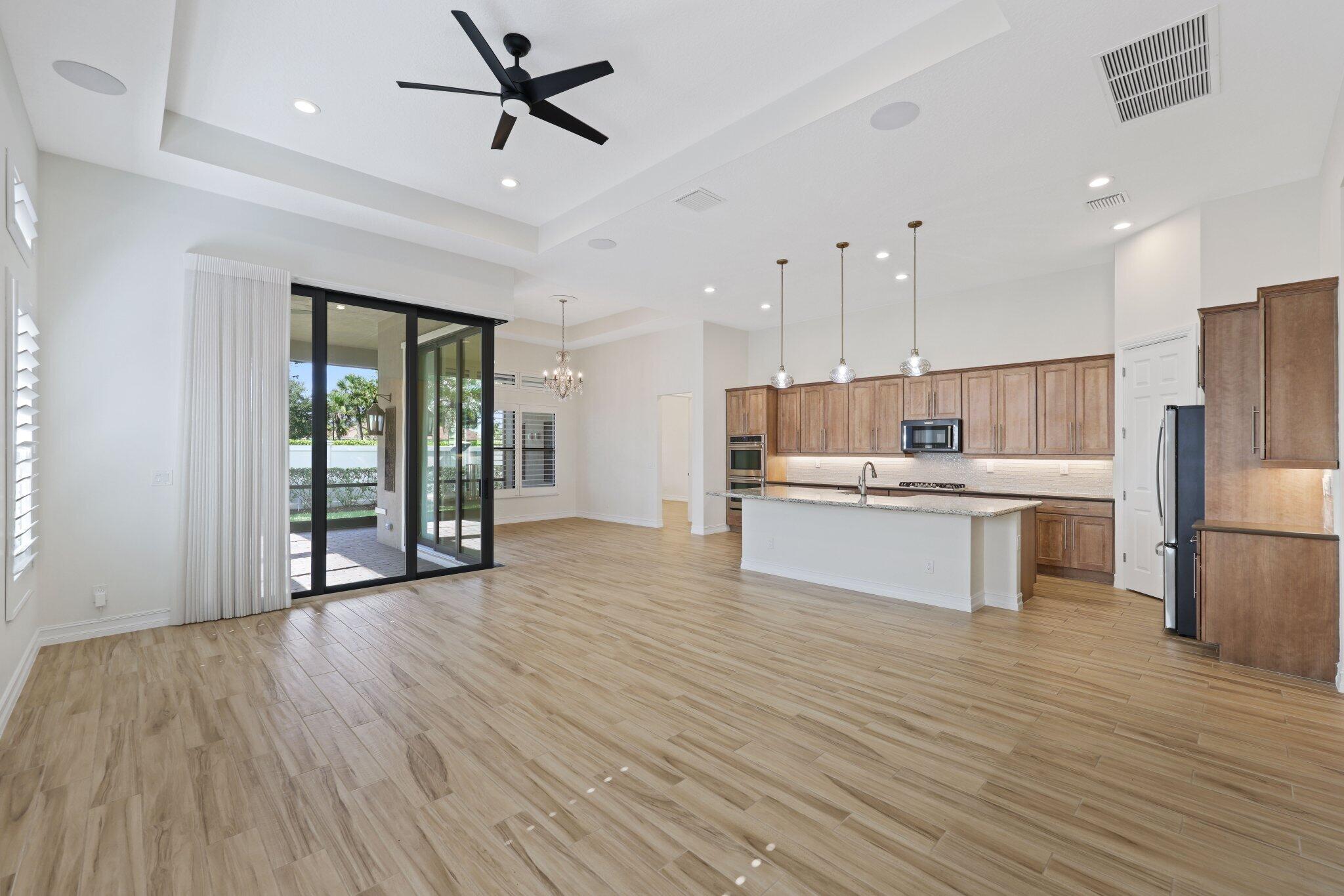 12100 Kalmar Circle S