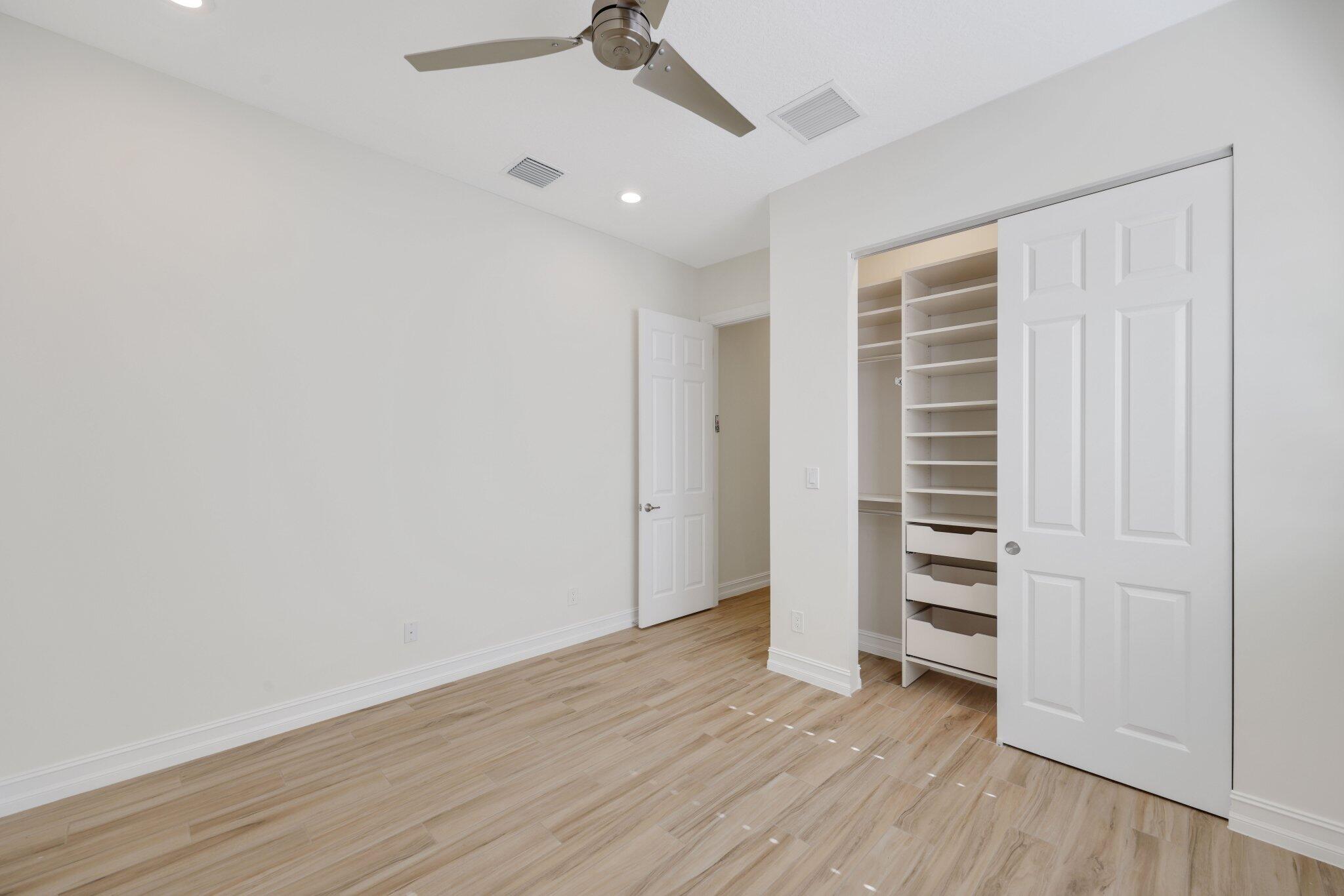 12100 Kalmar Circle S