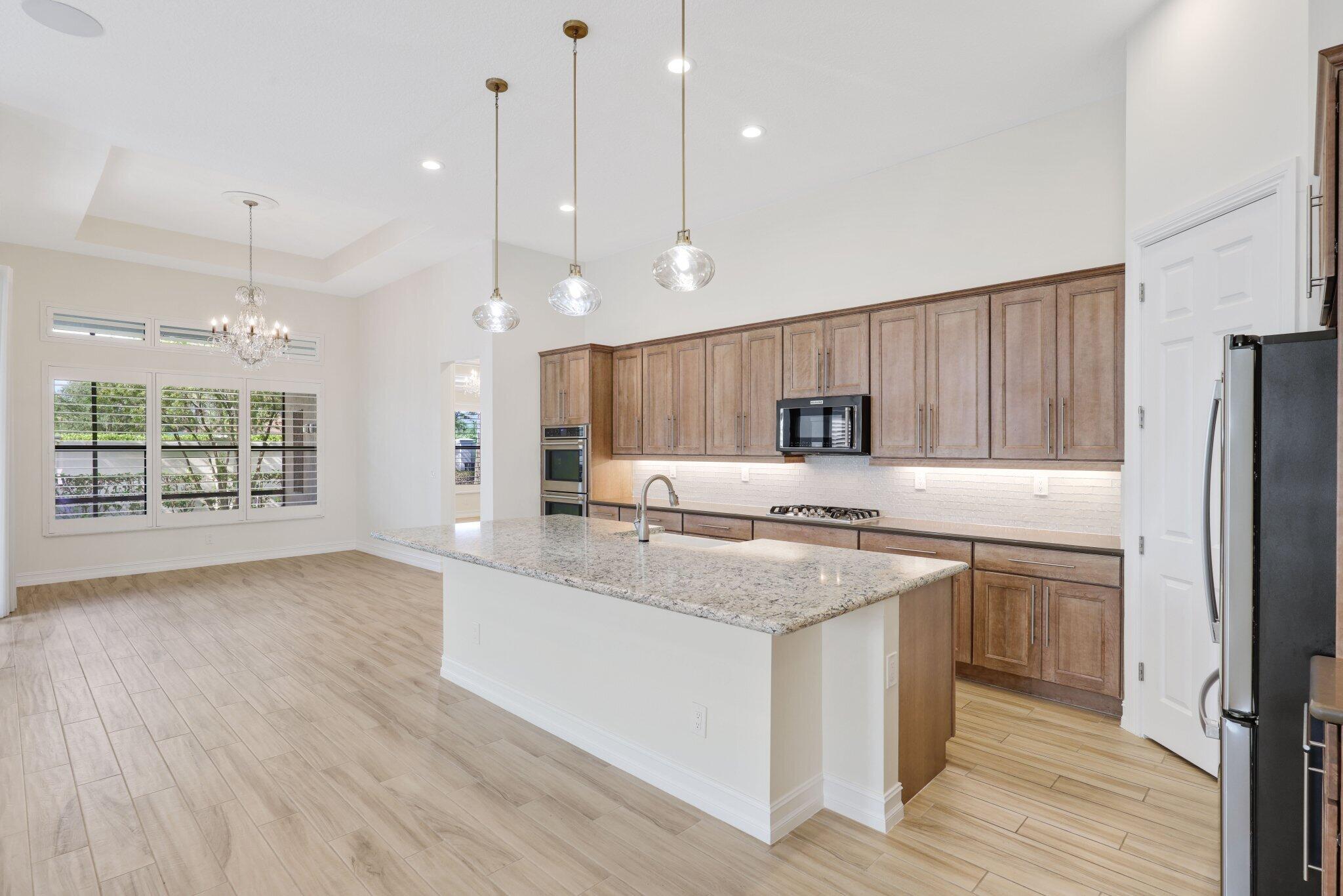 12100 Kalmar Circle S